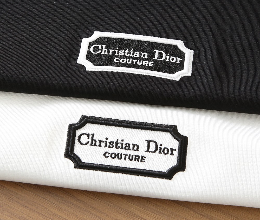 🌾迪奥短袖尺寸表……T8128