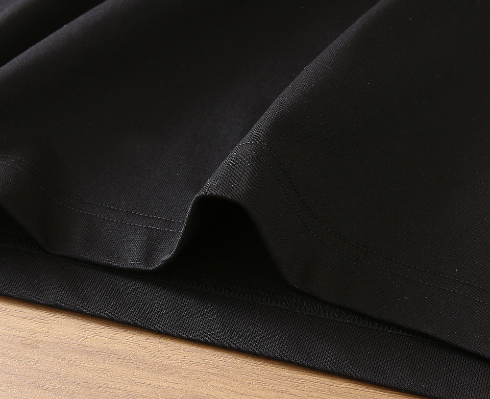 🌾LV 2026春夏新款首发专柜最新款短袖圆领T恤 高端订制 设计前卫时尚！品牌logo重工艺设计 高端