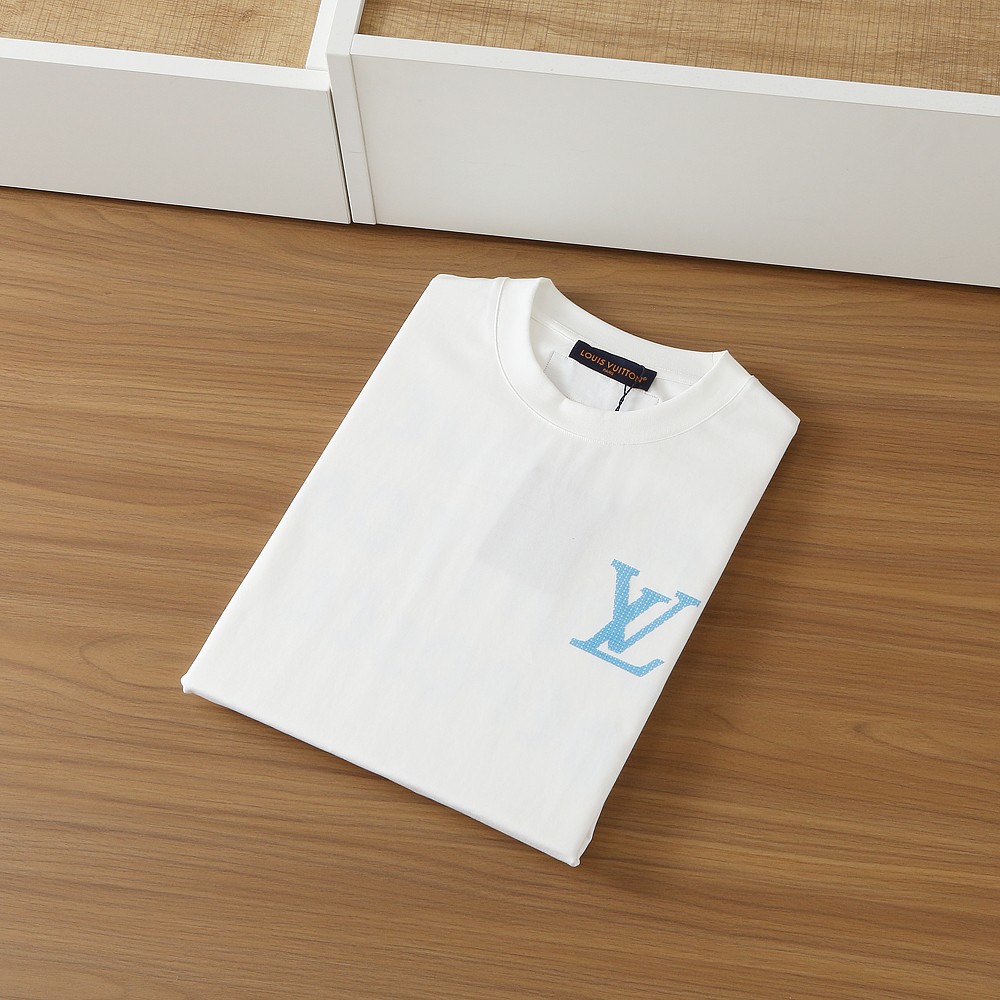 🌾LV 2026春夏新款首发专柜最新款短袖圆领T恤 高端订制 设计前卫时尚！品牌logo重工艺设计 高端