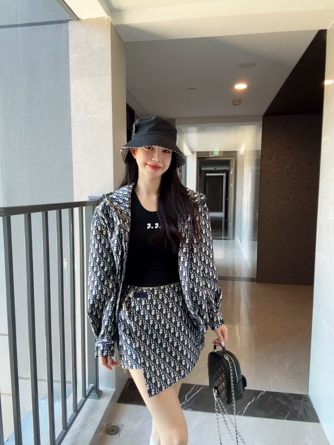 P984 HIGH-END QUALITY WOMEN ‘ S CLOTHES WITH PACKAGING CDS – ❤❤❤ 2025.// NEW PRODUCT - 图片 6