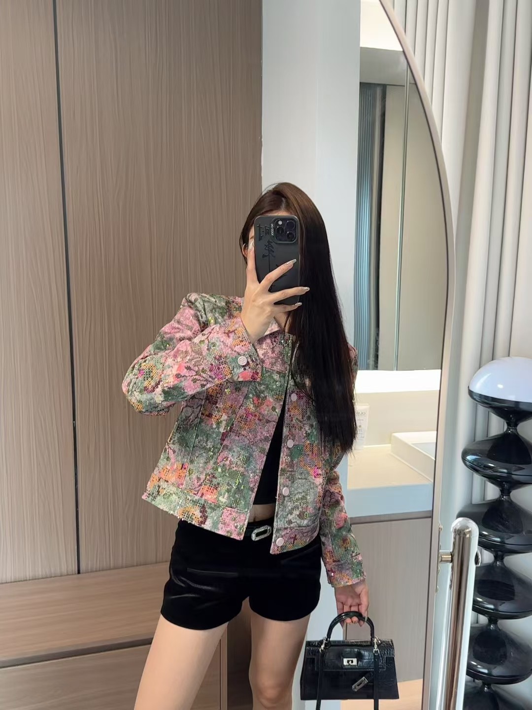 P840 HIGH-END QUALITY WOMEN ‘ S CLOTHES WITH PACKAGING LV A NEW HEAVY-DUTY JACKET, SML - 图片 4
