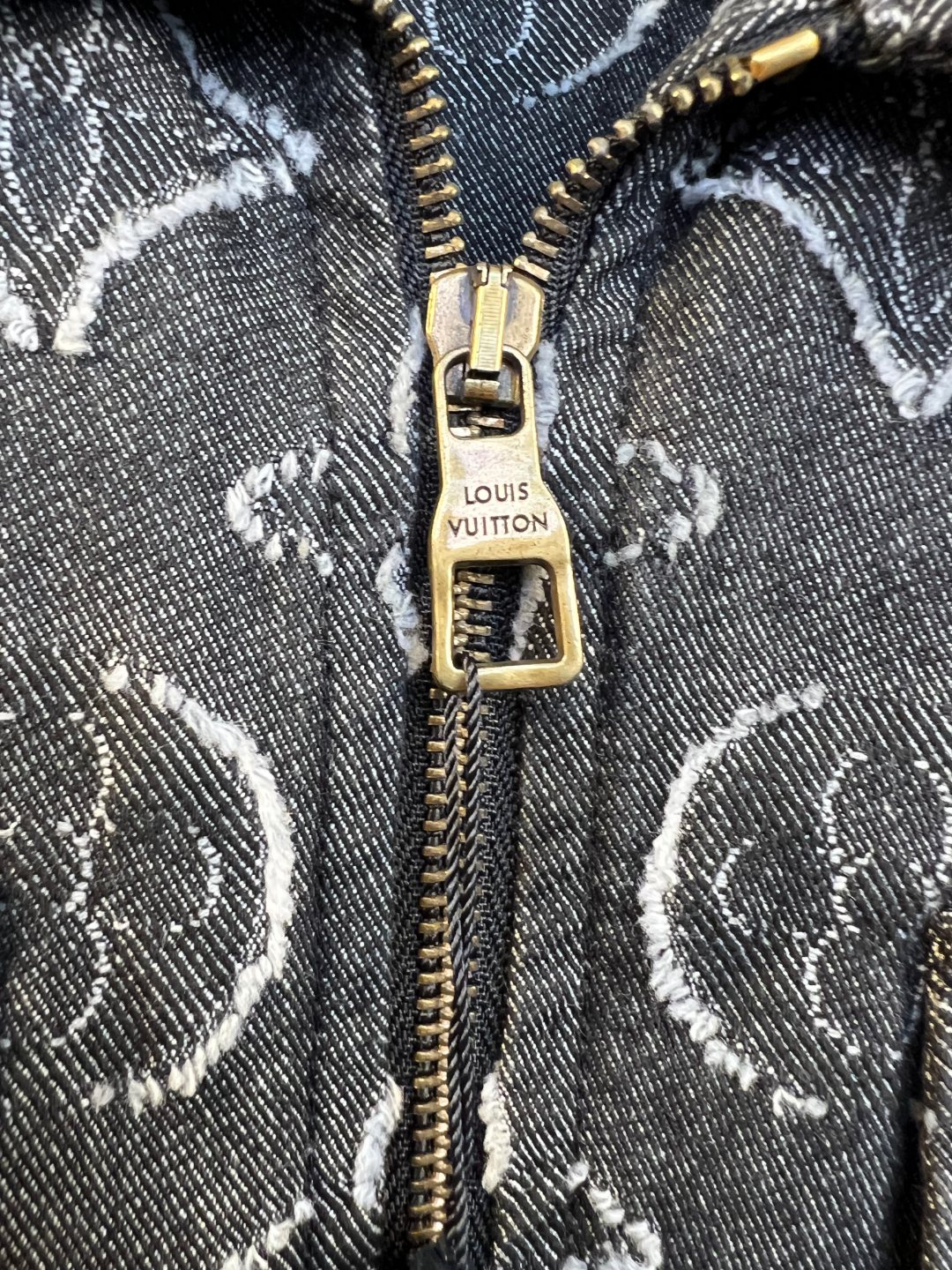 o 1j7pavig116v7v2h1405elo1f932