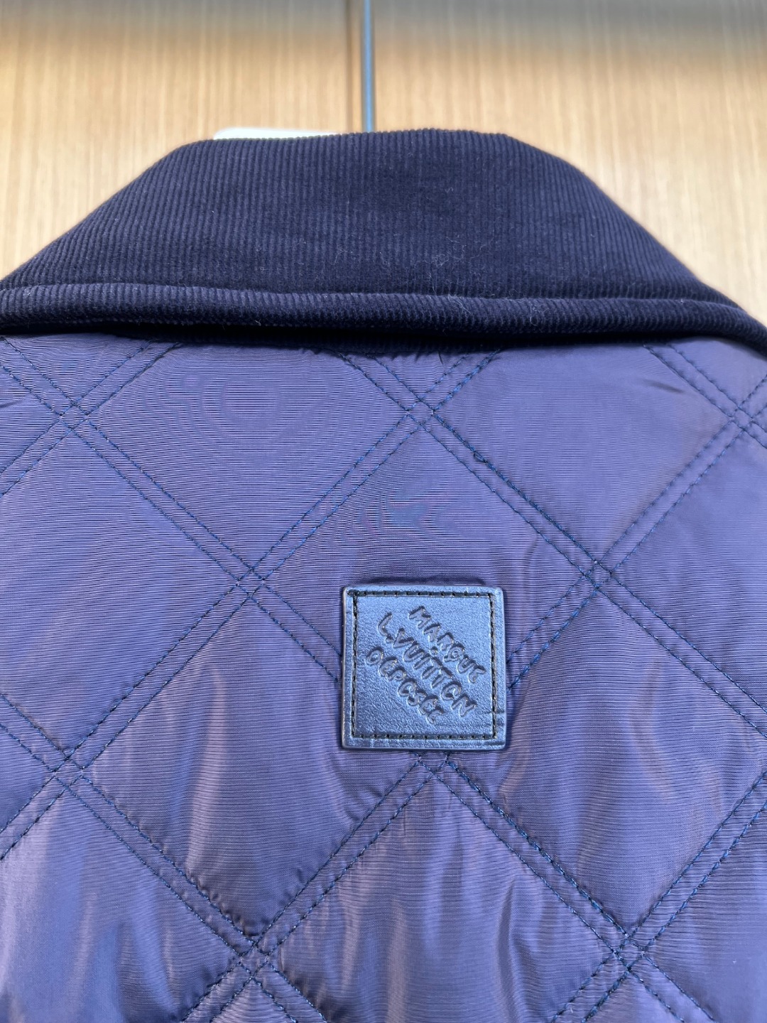 Classic Louis Vuitton Quilted Jacket, Elegant and Warm Outerwear for Style 9 o 1j7pckqetqrn1qes1ht1ce6nr58