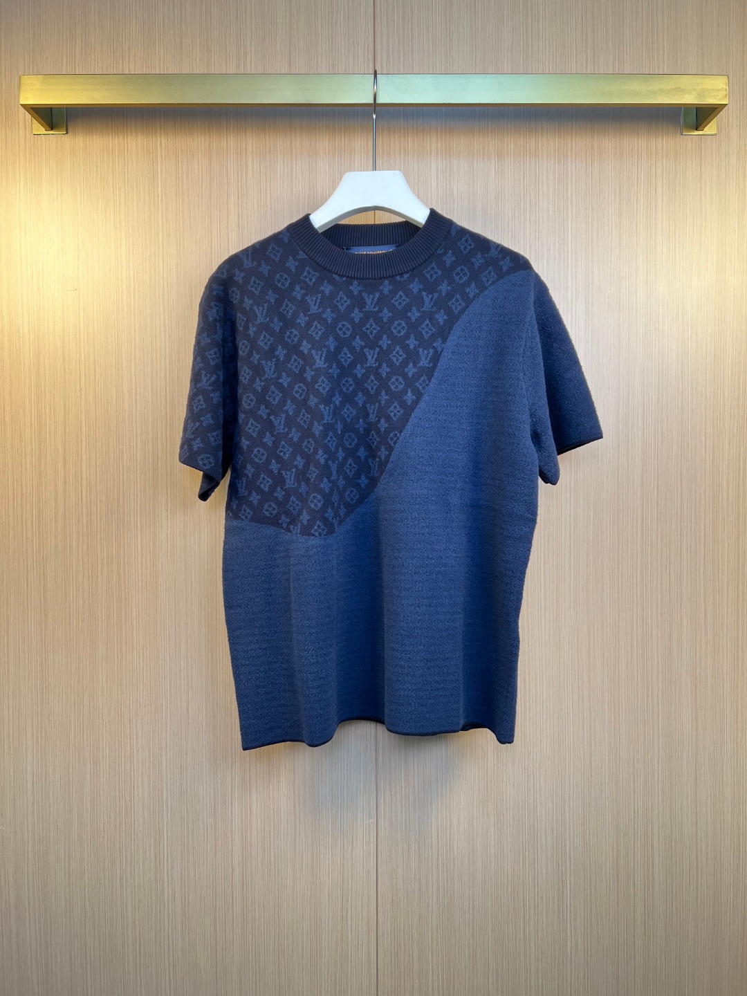 Louis Vuitton Jersey Crew Neck Tee - Monogram Pattern, Short Sleeve Top