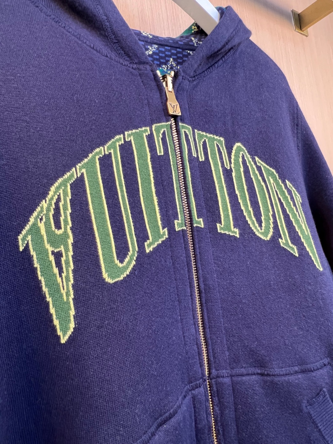 Louis Vuitton Monogram Jersey Zip-Up Hoodie, Green/Navy 8 o 1j7rtk3ai154u5qq9bu1ffh4186