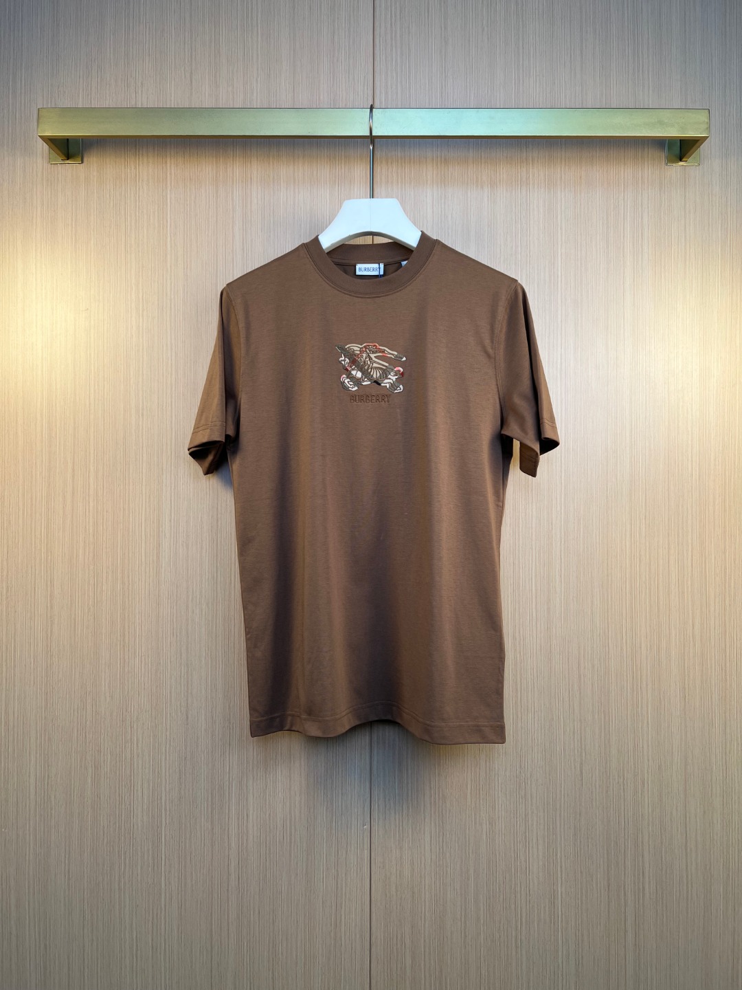 NO:639211,B*RBERRY 26SS early spring new equestrian knight logo plaid cotton T-shirt size S M L XL XXL, Burberry-clothing, burberry, alexander wang19860909巴宝B*RBERRY 26SS早春新品马术骑士徽标格纹棉质 T 恤衫 尺寸S M L XL XXL,博柏利-服装,burberry,alexander wang,Women's clothing