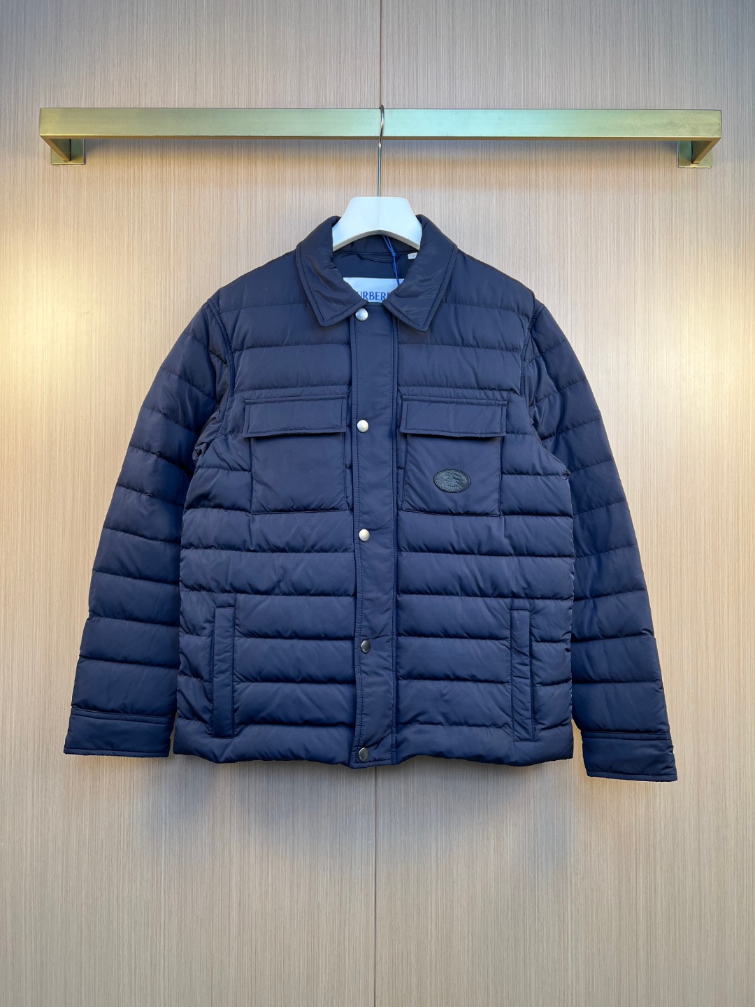NO:639196,BURBERRY light leather label down jacket size S M L XL, Burberry-clothing, burberry, burberry, down jacket, alexander wang19860909巴宝BURBERRY轻薄皮标羽绒服 尺寸S M L XL,博柏利-服装,burberry,burberry,down jacket,alexander wang,Women's clothing