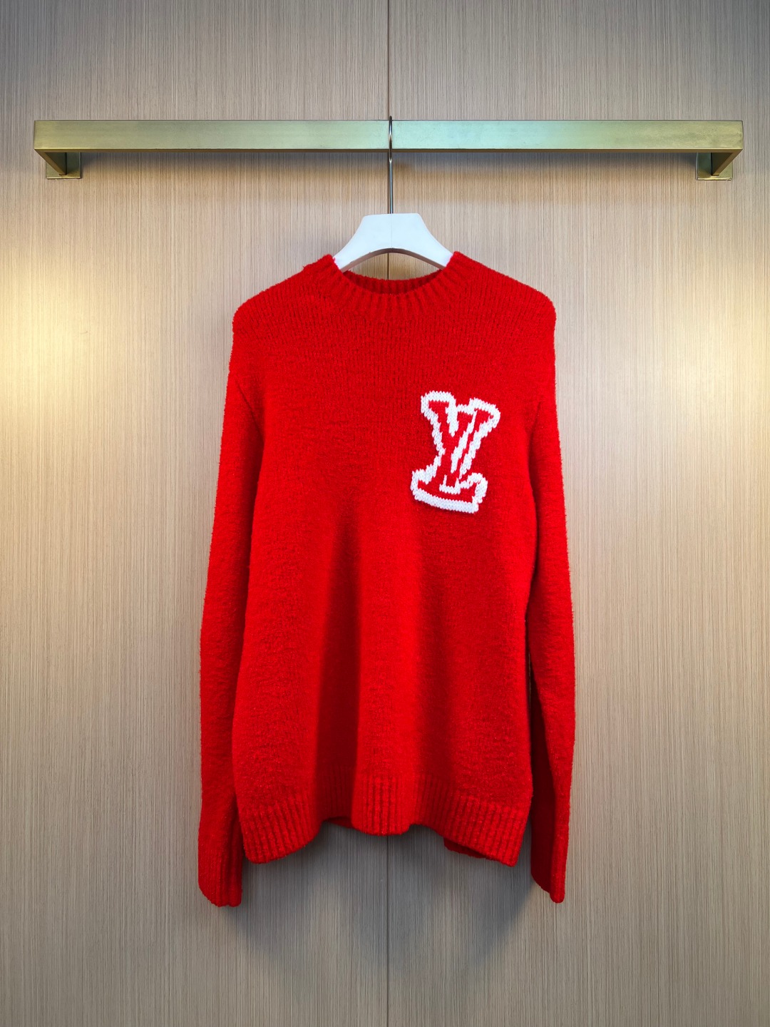 P210 1V Louis 26 Primavera temprana Nuevo estilo Suéter de punto con logotipo de letras en espejo rojo de doble cara Ta…