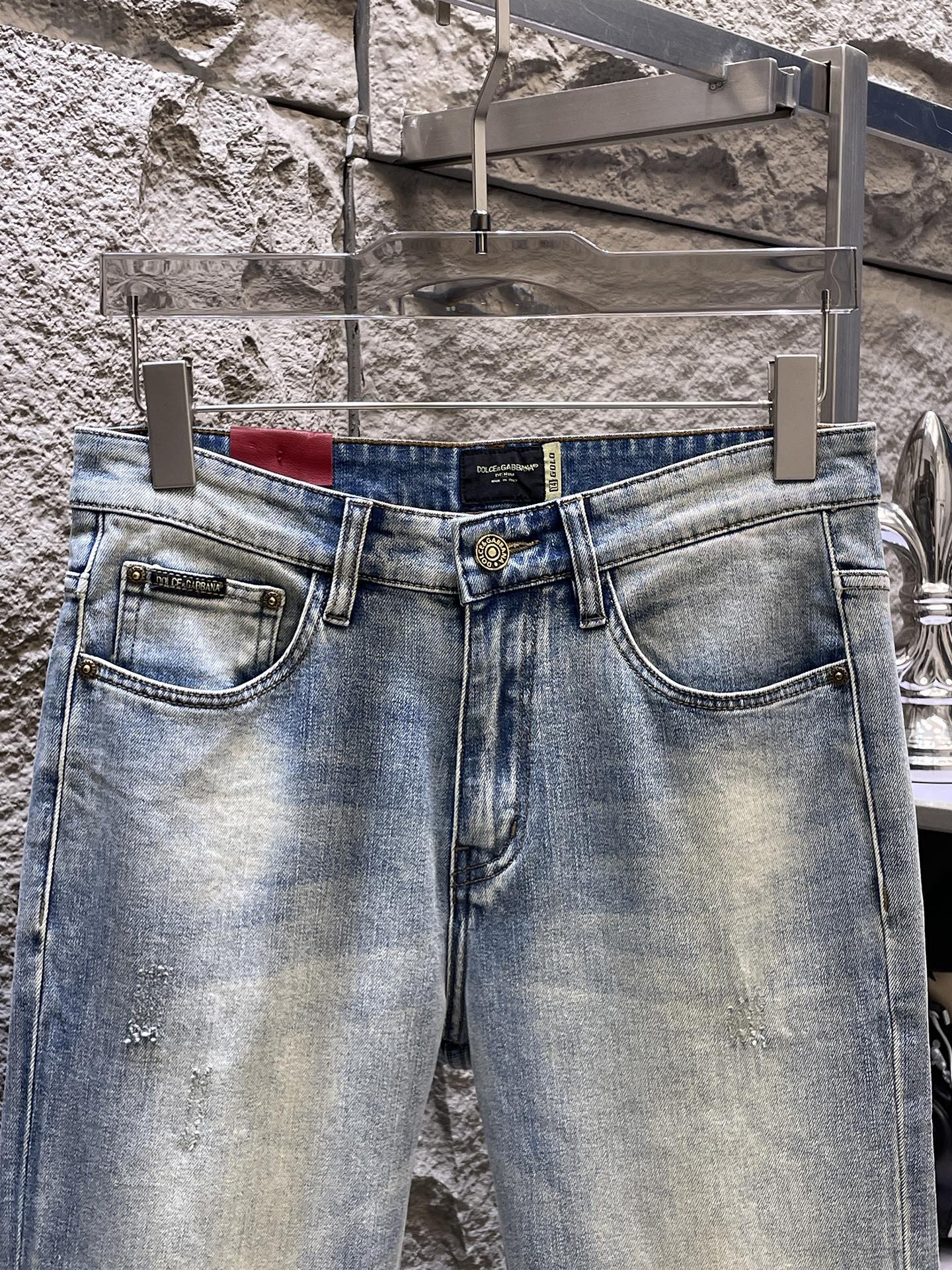 Men's Fashionable Printed Jeans - Premium Denim, Unique Design, and Exquisite Craftsmanship 3 i1747918762 4394 0