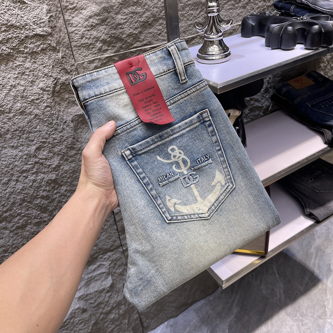 Men's Fashionable Printed Jeans - Premium Denim, Unique Design, and Exquisite Craftsmanship 10 i1747918762 891 0
