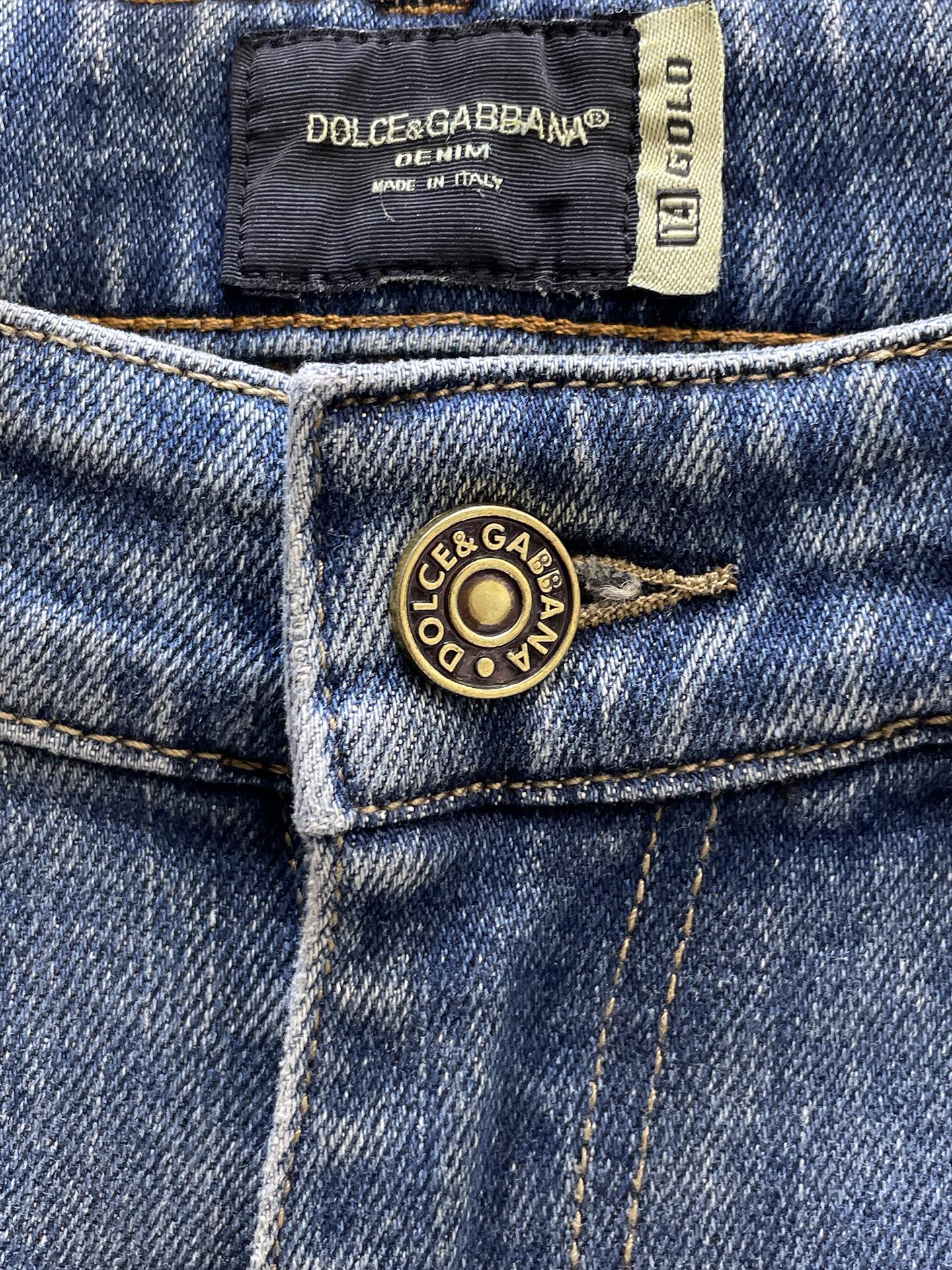 Designer Jeans with Unique Print and Premium Hardware - Stylish and Comfortable 4 i1747920525 4300 0