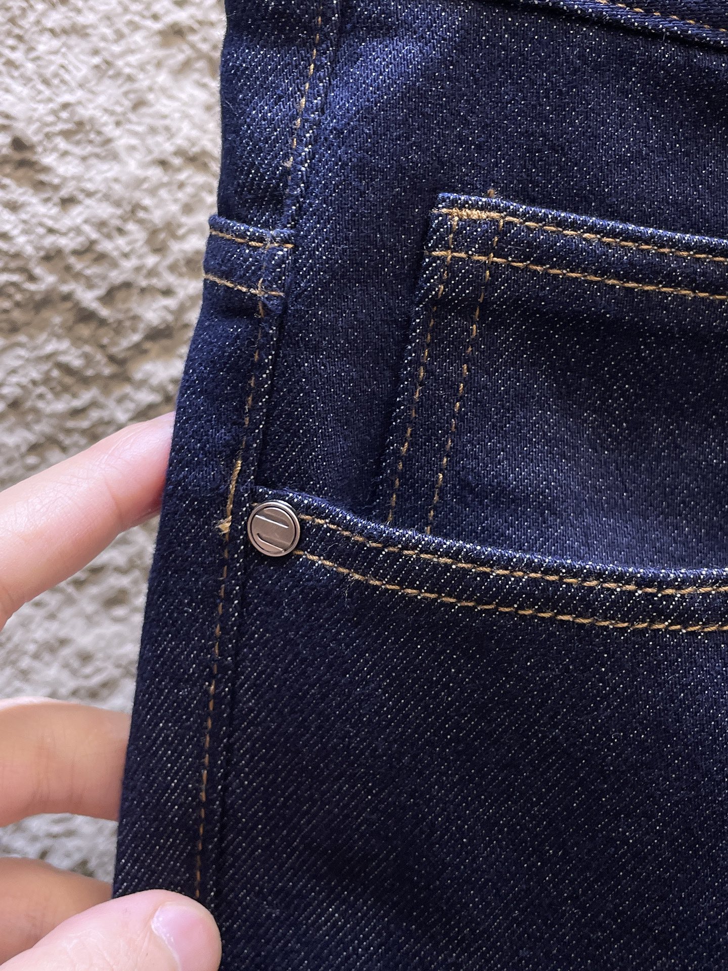 Men's Stylish Jeans with Unique Letter Pattern Logo - Premium Quality & Comfort 5 i1754581316 7524 0