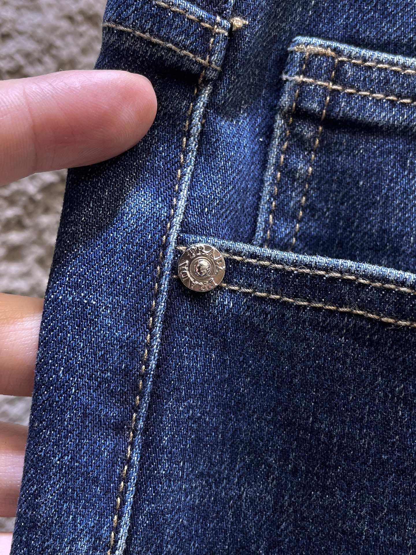 Stylish Printed Logo Denim Jeans: Original Design, Premium Quality, and Comfortable Fit 5 i1754581364 8397 7