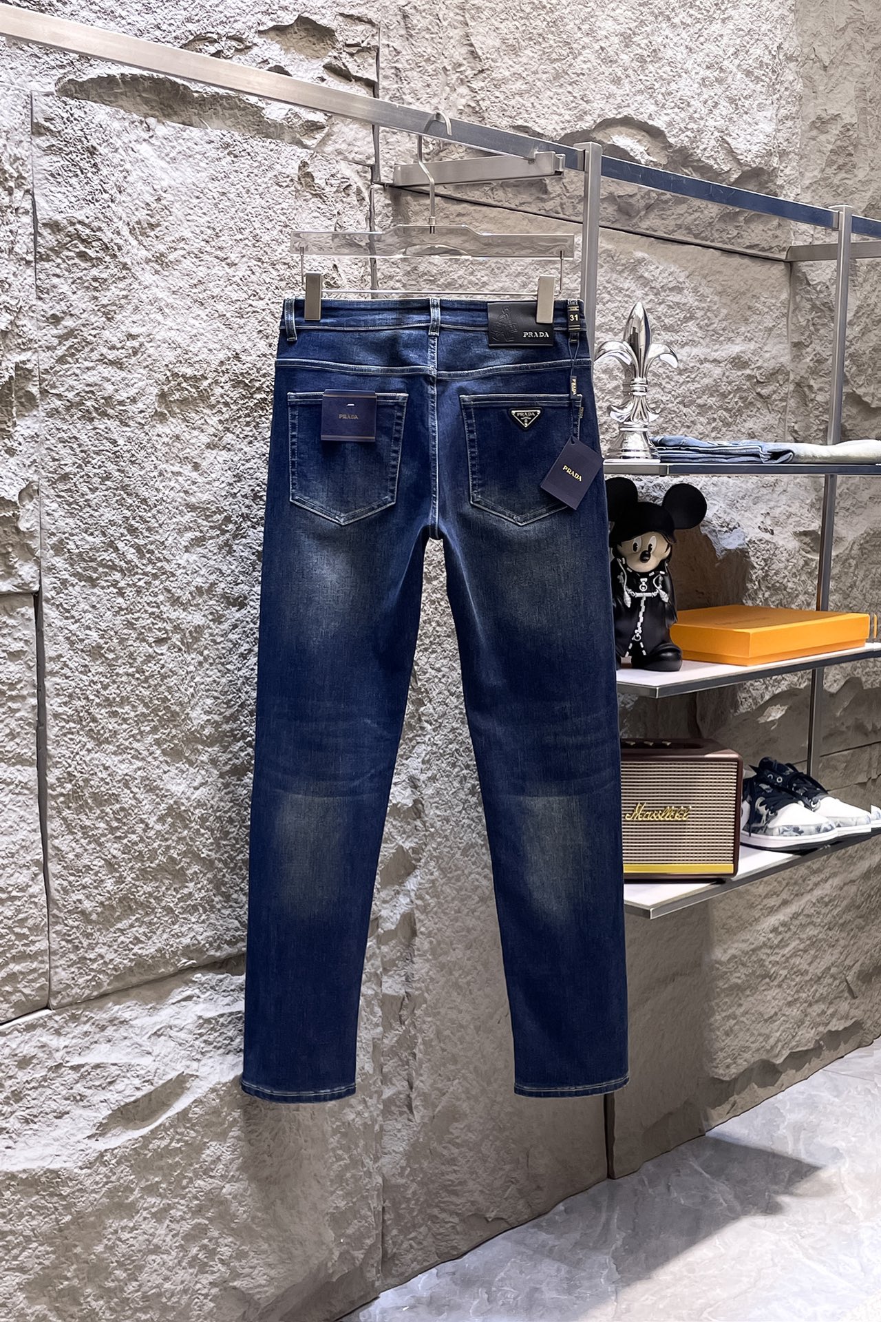 Stylish Printed Logo Denim Jeans: Original Design, Premium Quality, and Comfortable Fit 6 i1754581369 7794 0