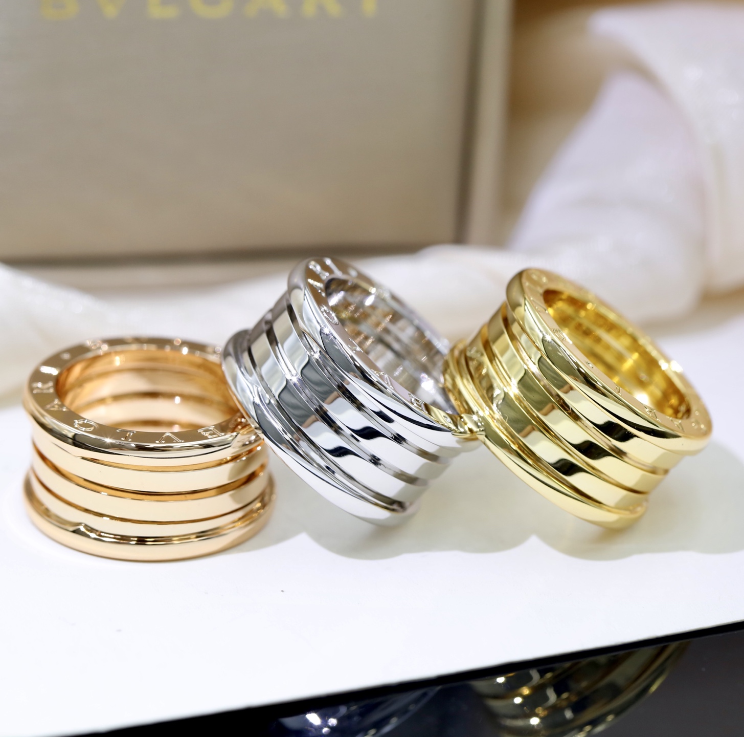 Bottega Veneta Bv宝家 弹簧三环戒指，B.zero系列