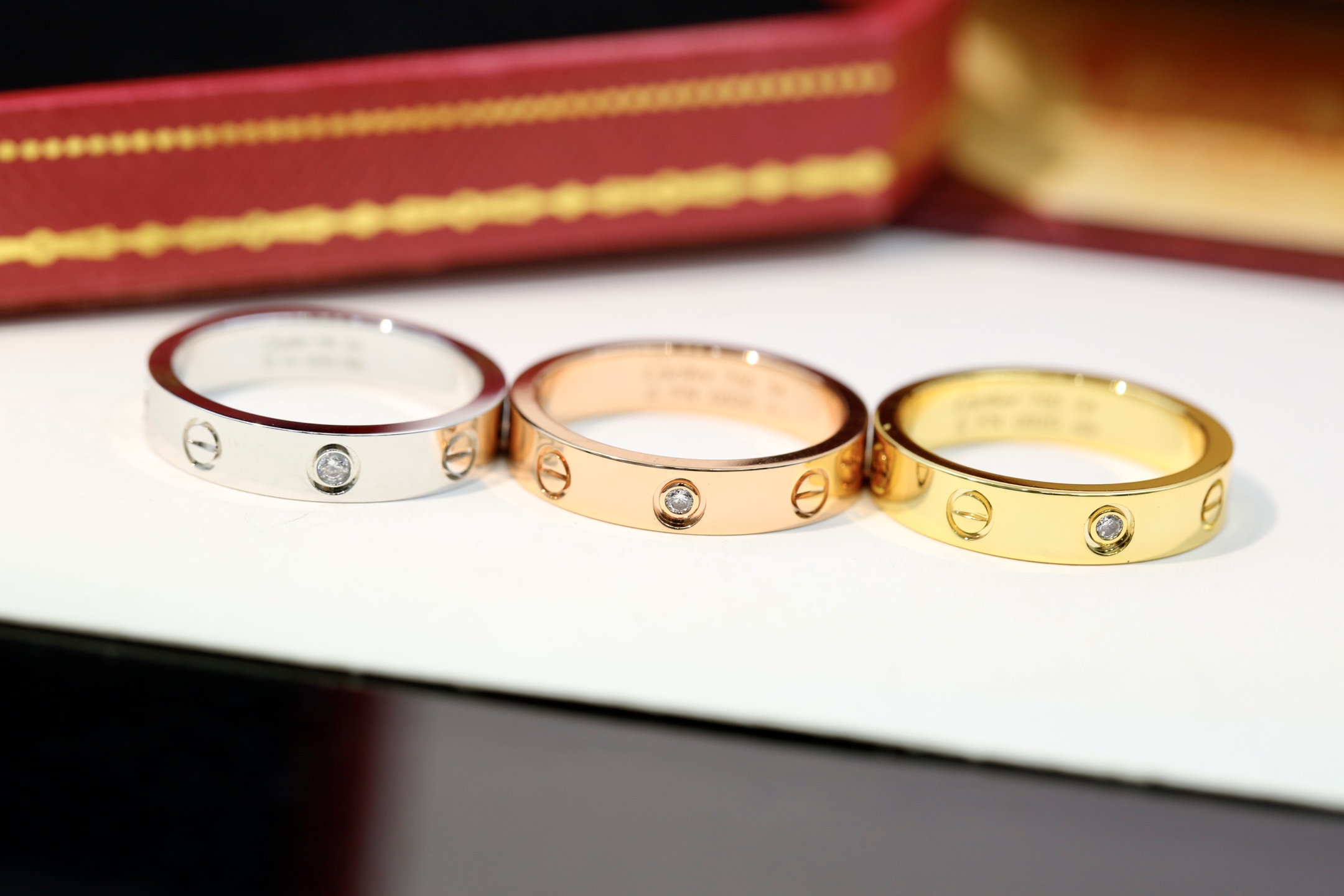 Cartier 升级版Cartier窄版单钻戒指