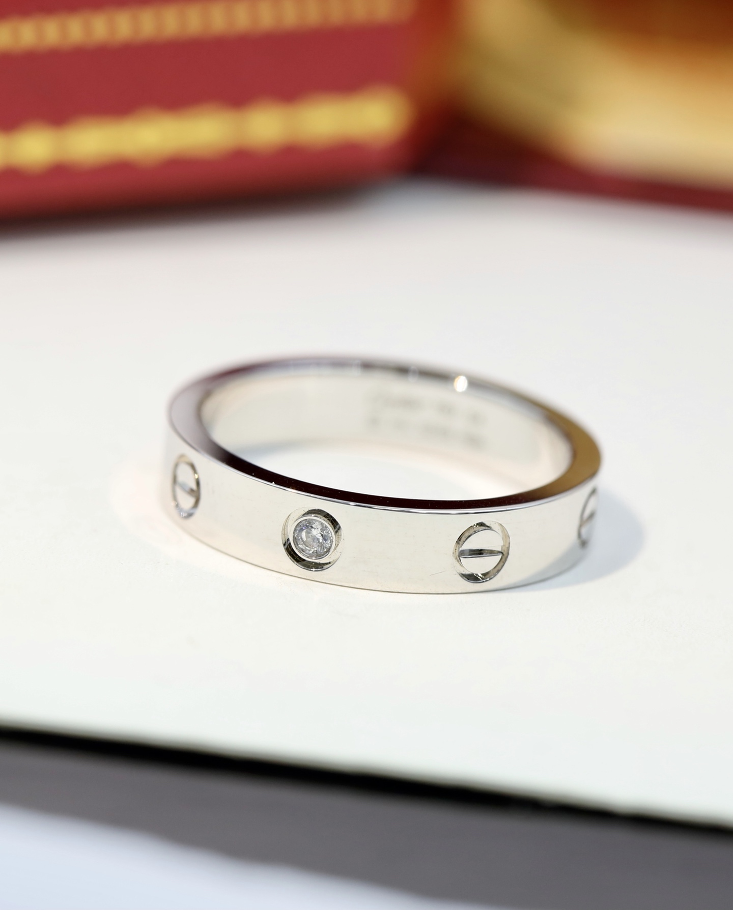 Cartier 升级版Cartier窄版单钻戒指