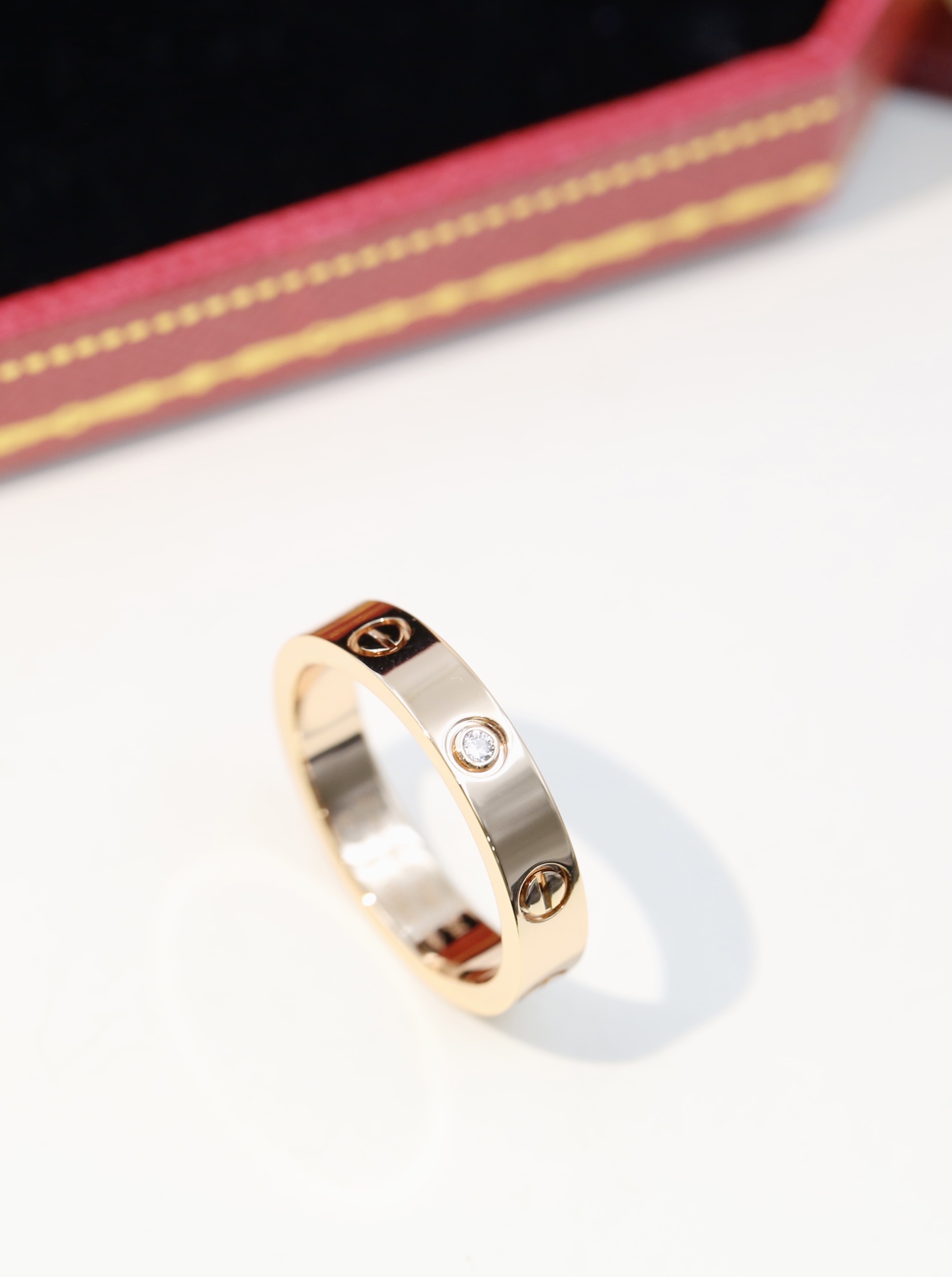 Cartier 升级版Cartier窄版单钻戒指