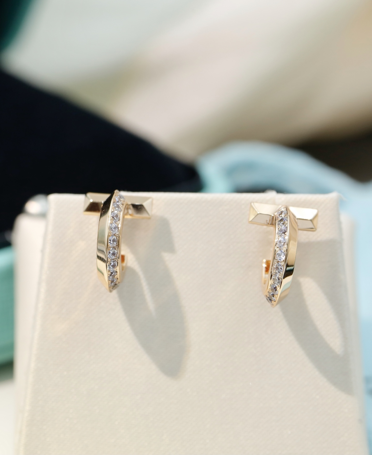 Tiffany & Co. Tiffany&Co｜T1 hoops earring钻石耳钉