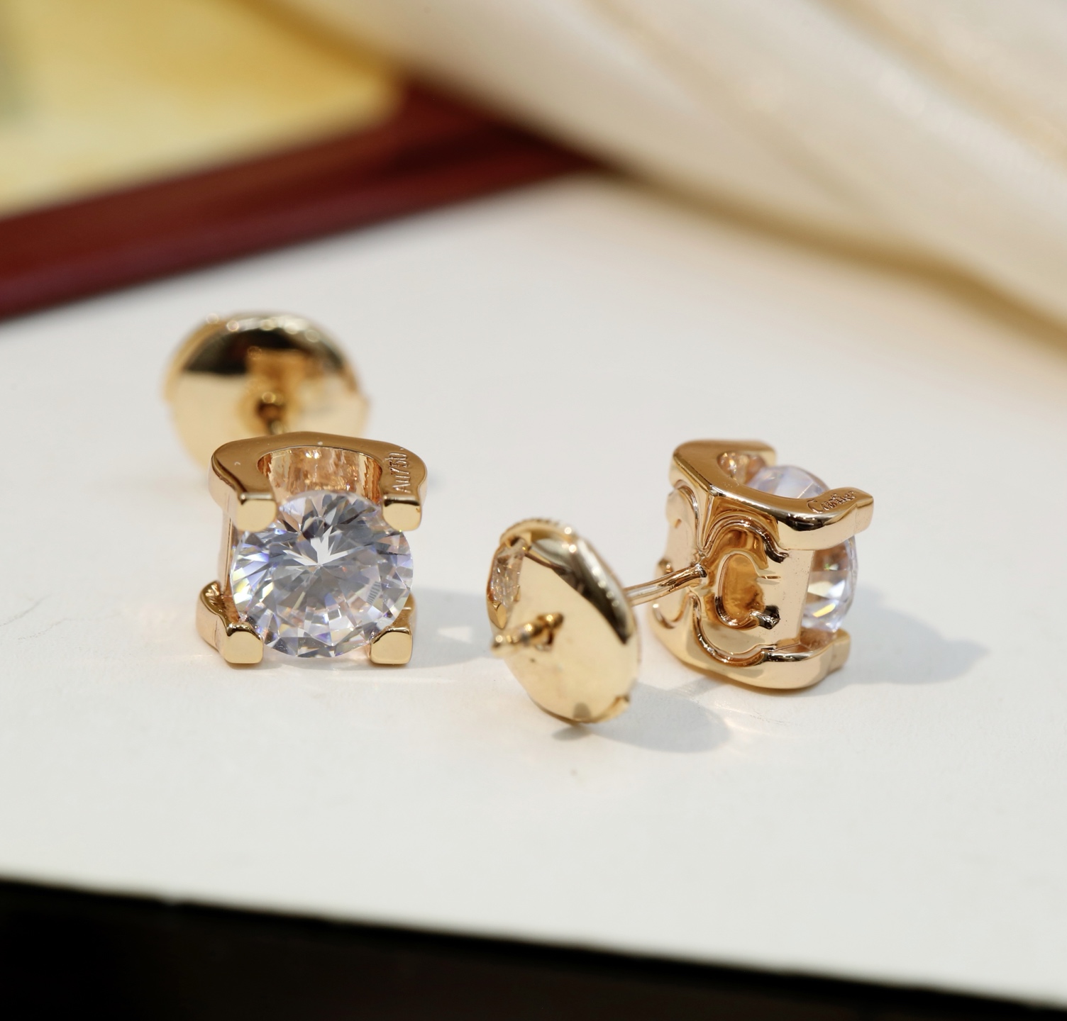 Cartier Cartier牛头钻石耳钉一克拉