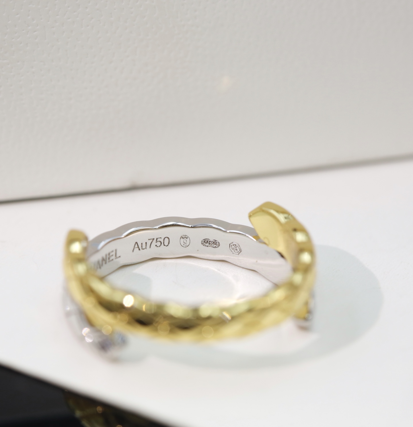 Chanel 双色coco crush菱格戒 get到叠戴感 窄版