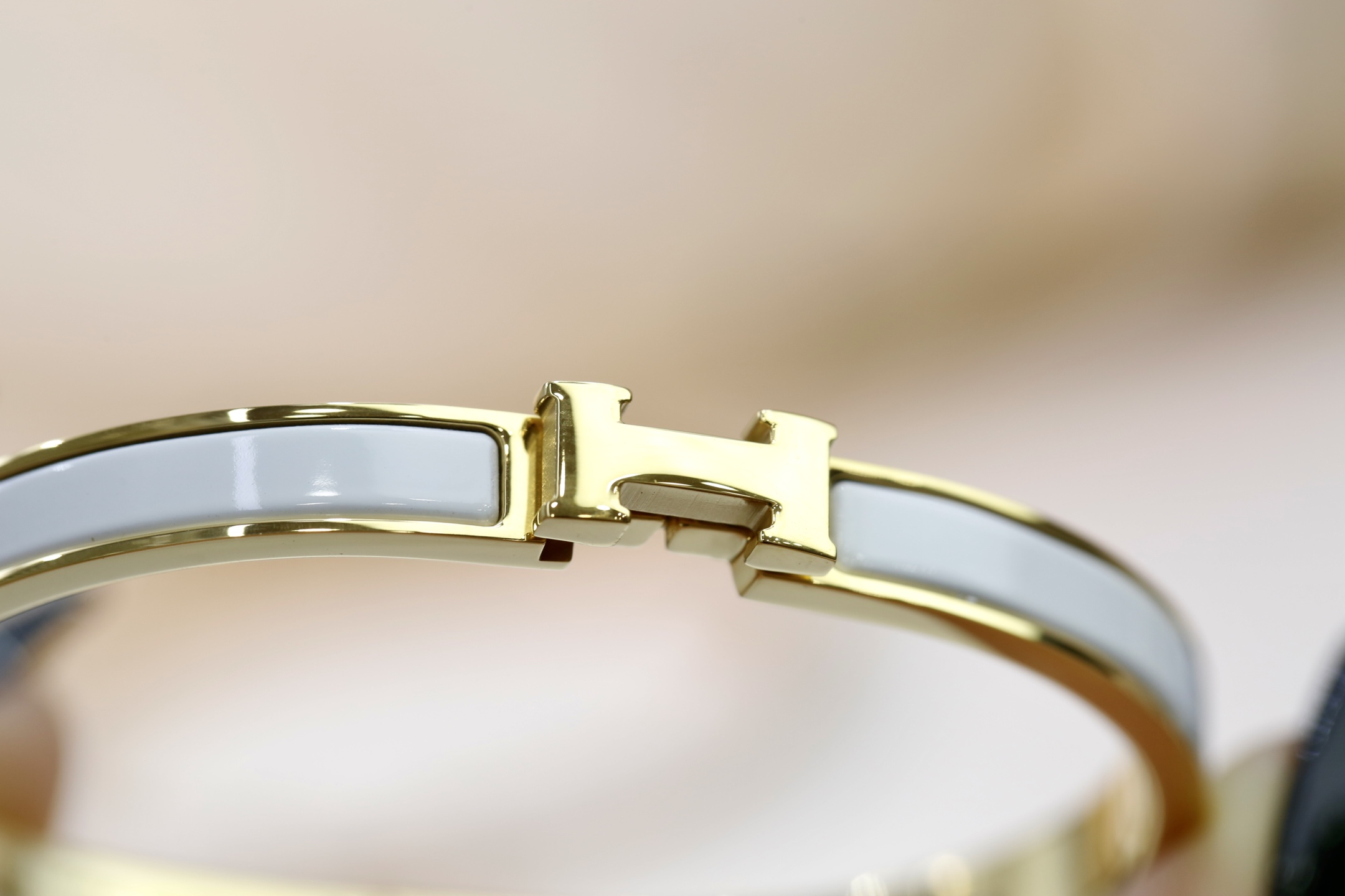 Hermès Hermes 窄版珐琅手镯 多色可选