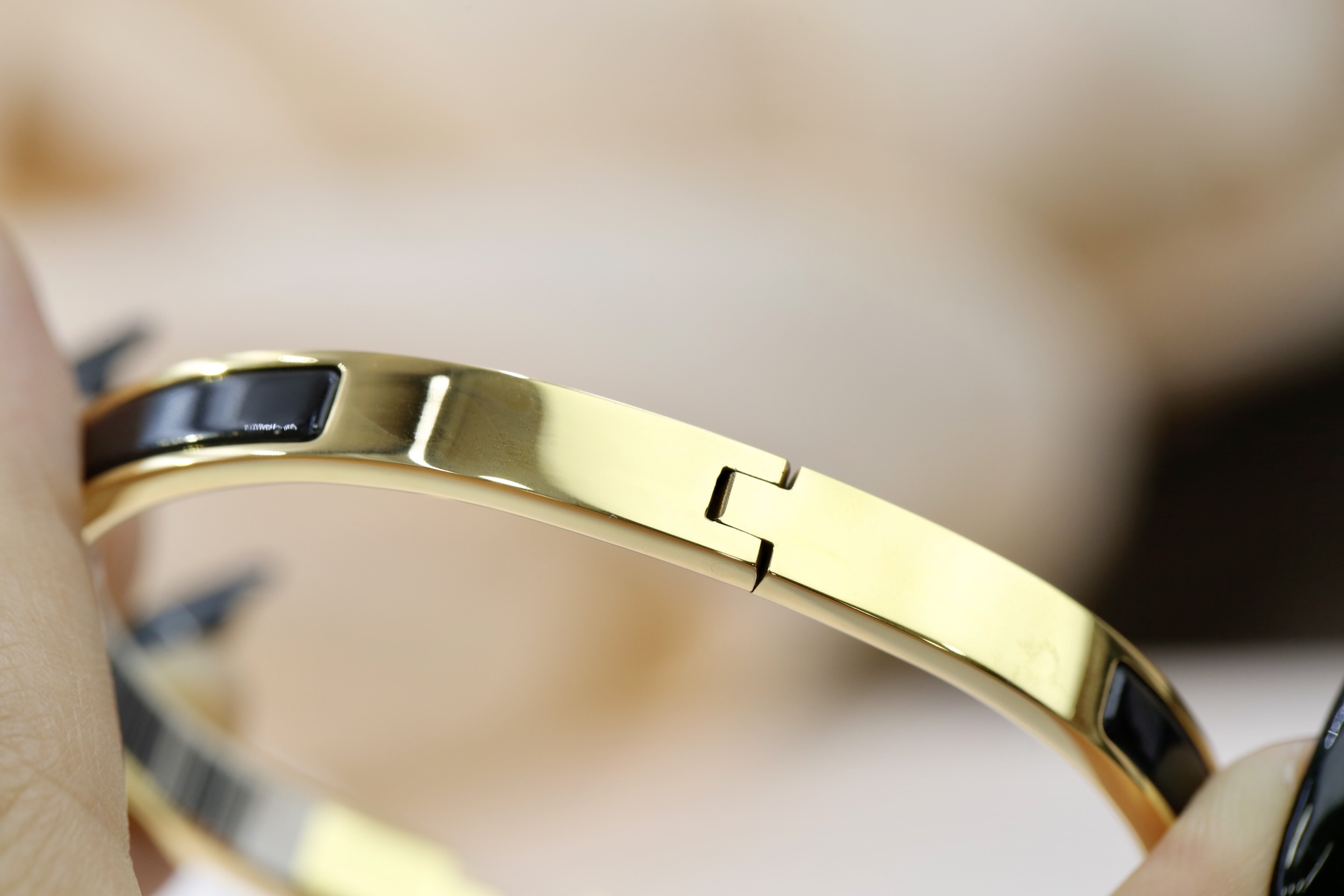 Hermès Hermes 窄版珐琅手镯 多色可选