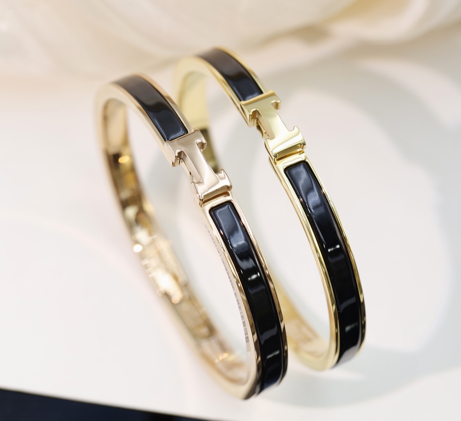 Hermès Hermes 窄版珐琅手镯 多色可选