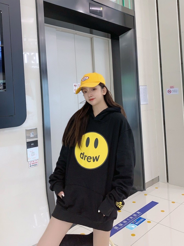 _d9r9sOXtHtpgSOT1jHxKGlEdOfbkdX-vhSSt5aQ