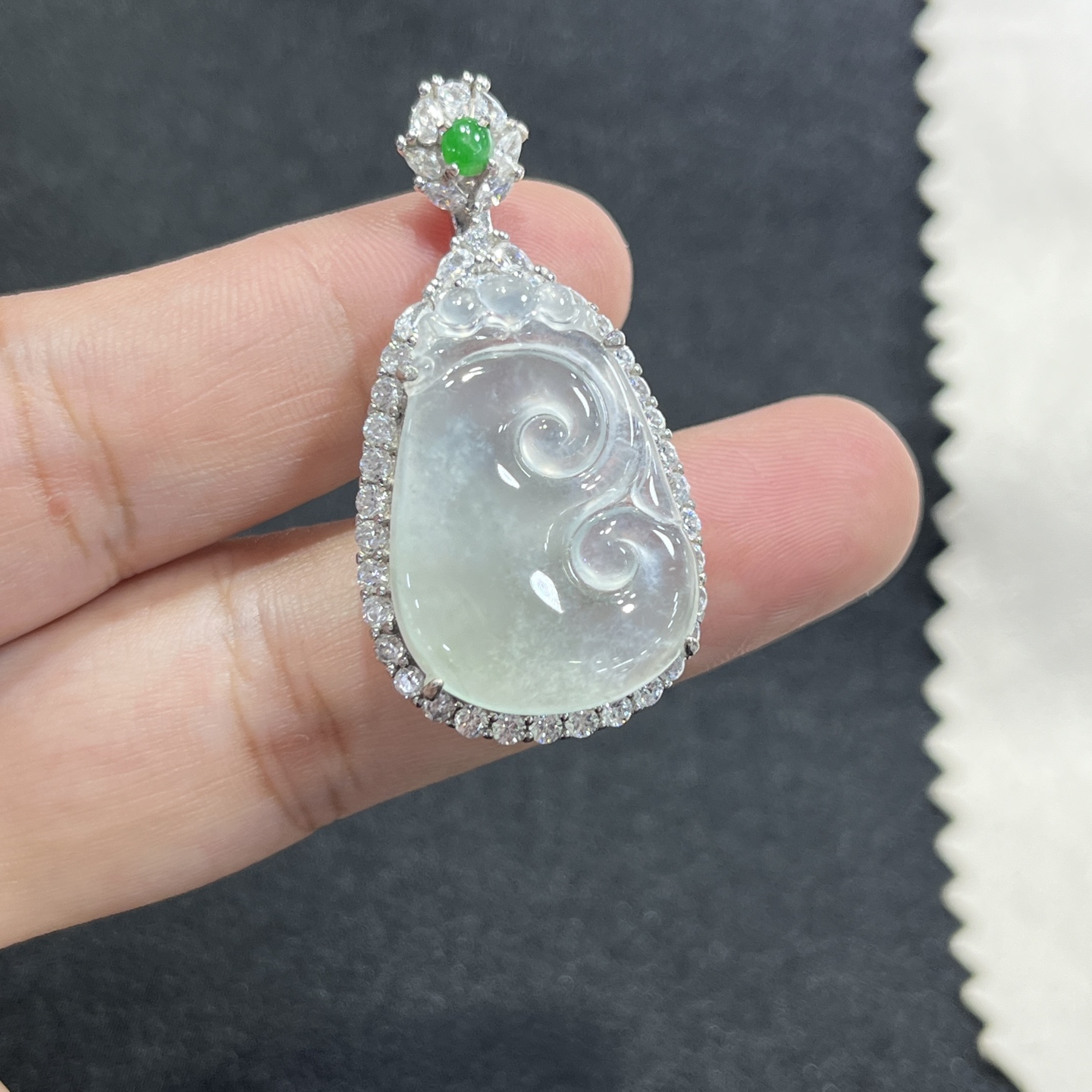 Myanmar Jade Silver-Set Bing Ruyi Pendant 2