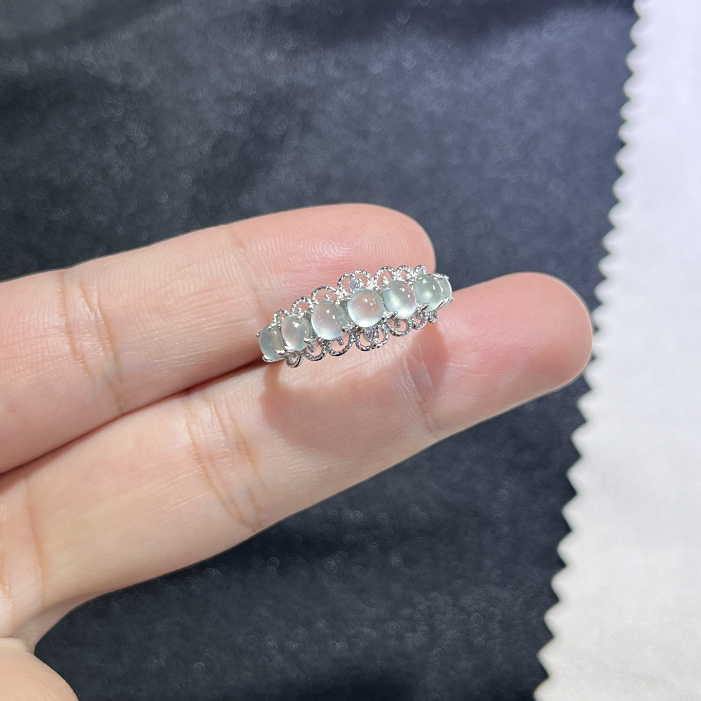 Myanmar Jade Silver-Set High-Ice Row Ring 4