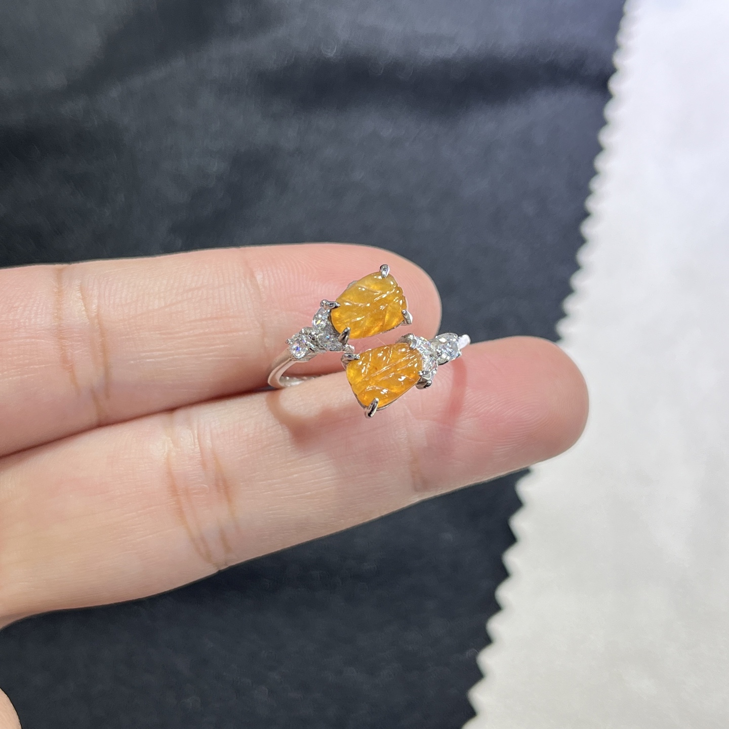 Myanmar Jade Silver-Set Yellow Jade Leaf Ring 3