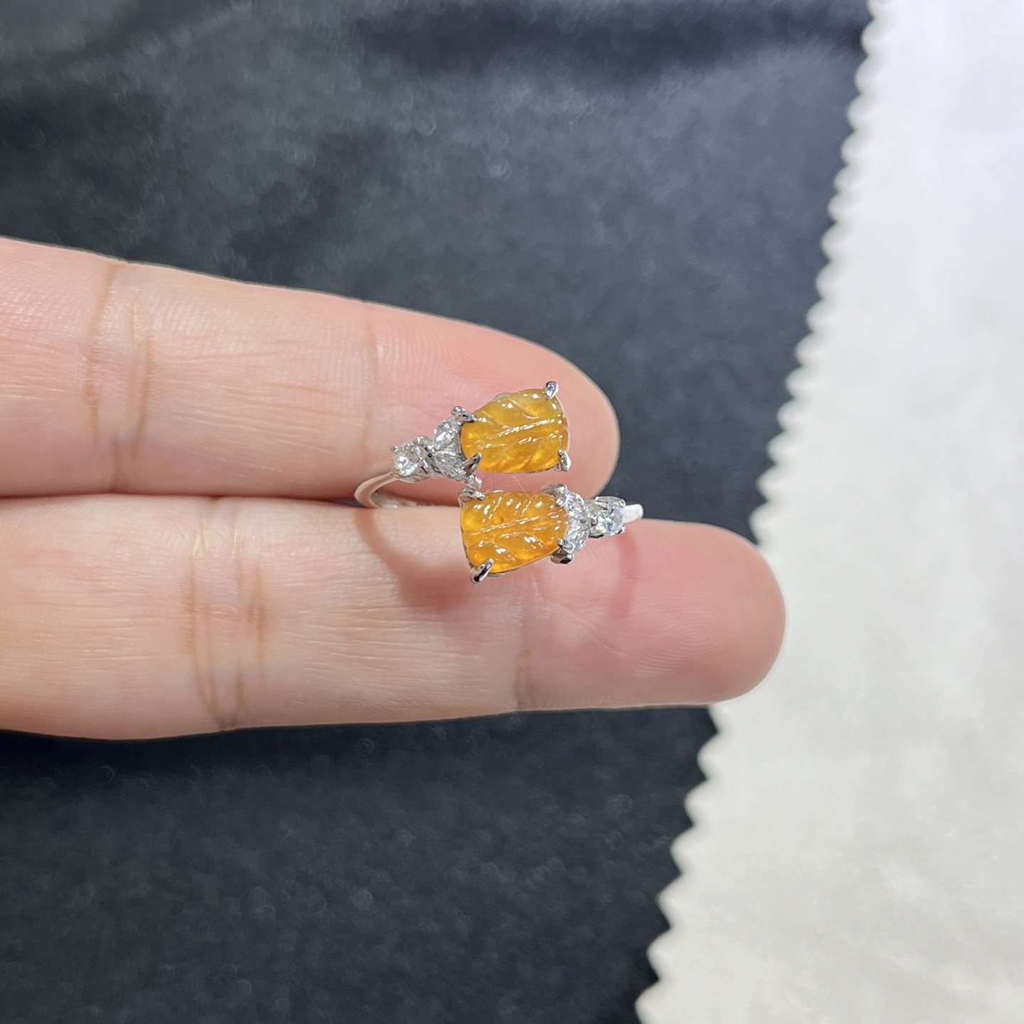 Myanmar Jade Silver-Set Yellow Jade Leaf Ring 4
