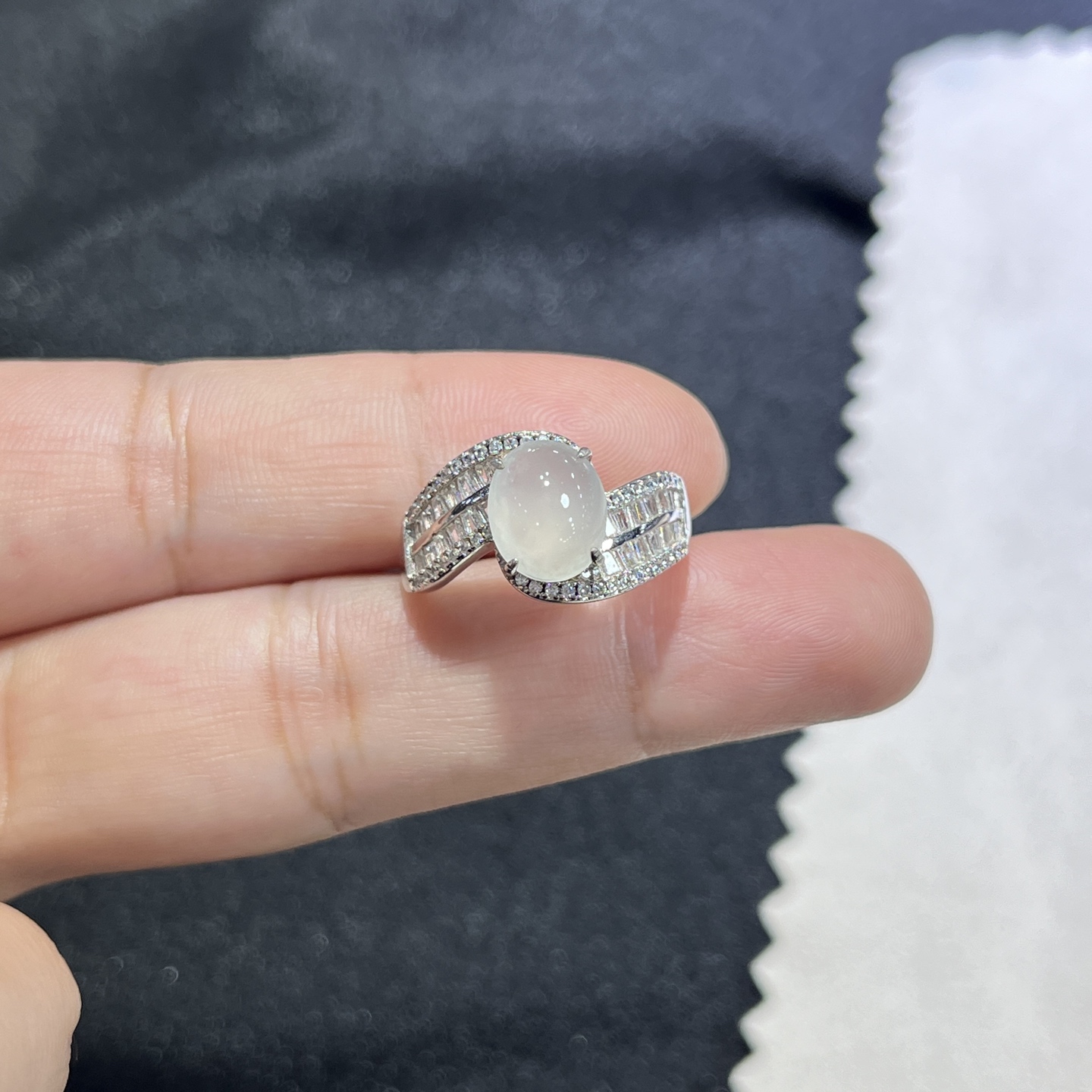 Myanmar Jade Silver-Inlay Ring 4