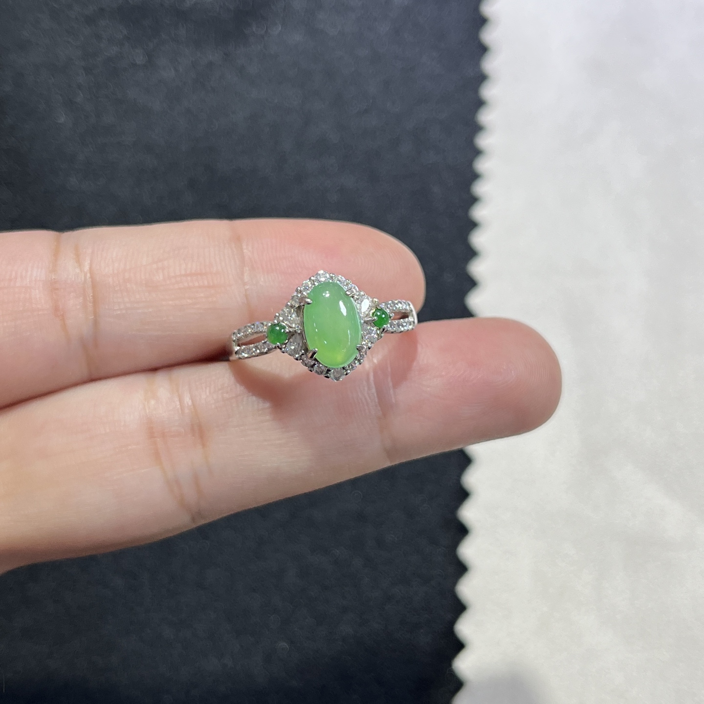 Myanmar Jade Silver-Inlay Ring 2
