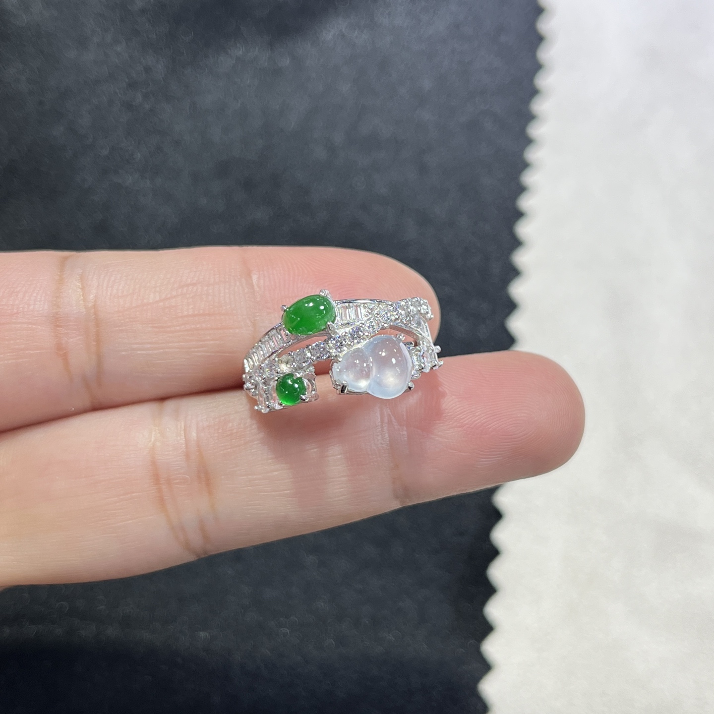 Myanmar Jade Silver-Plated Gourd Ring 3