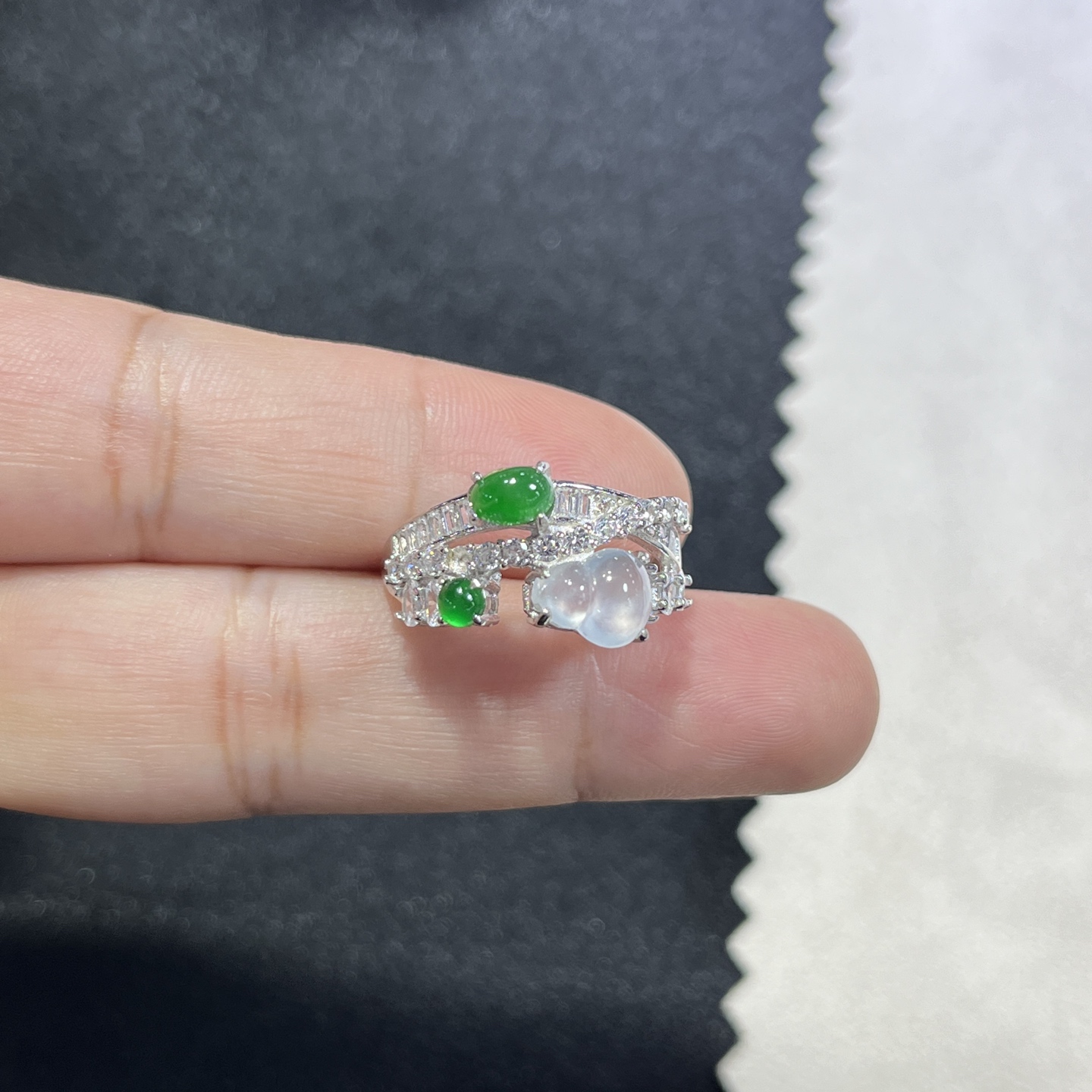 Myanmar Jade Silver-Plated Gourd Ring 4