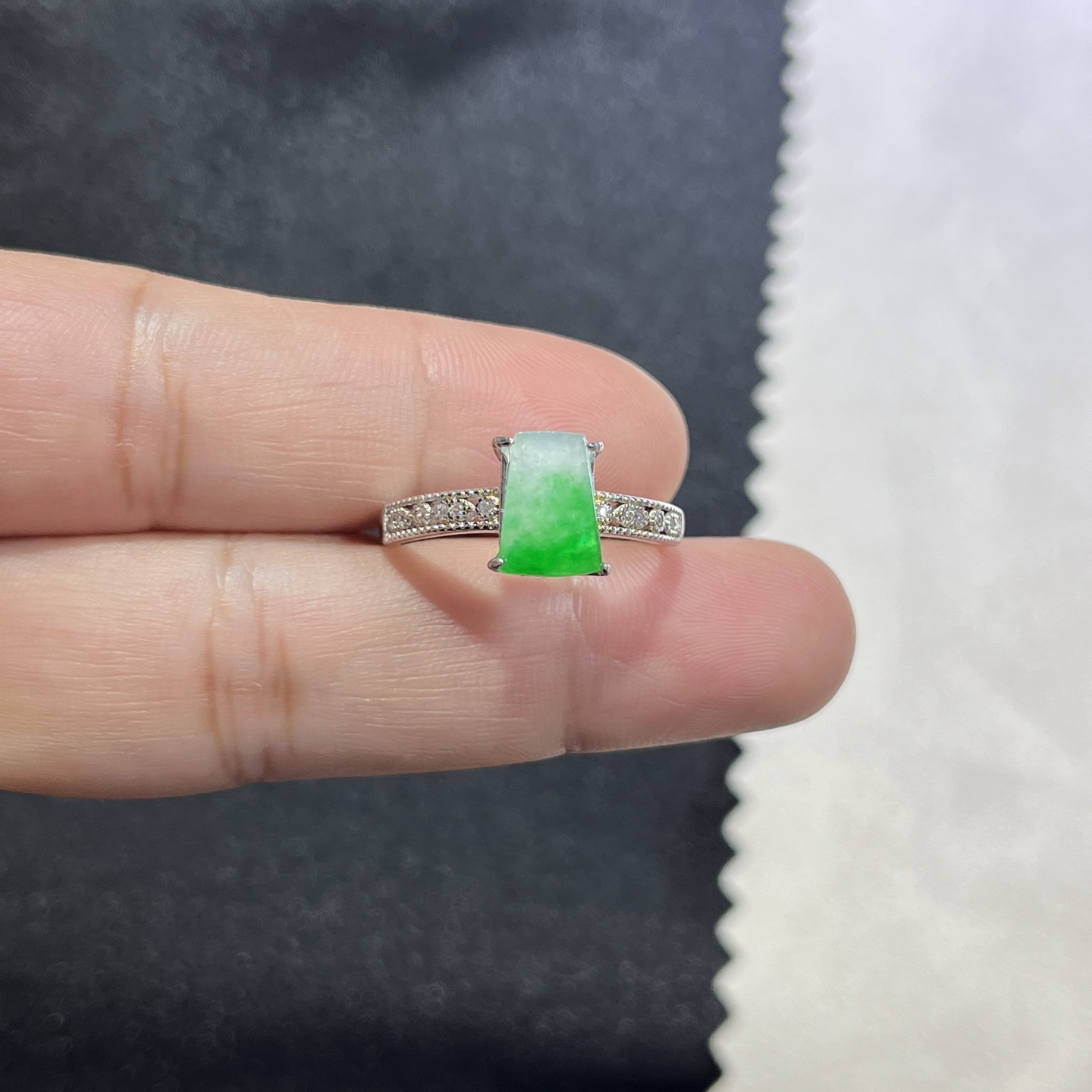 Myanmar Jade Silver-Inlay Ring 3