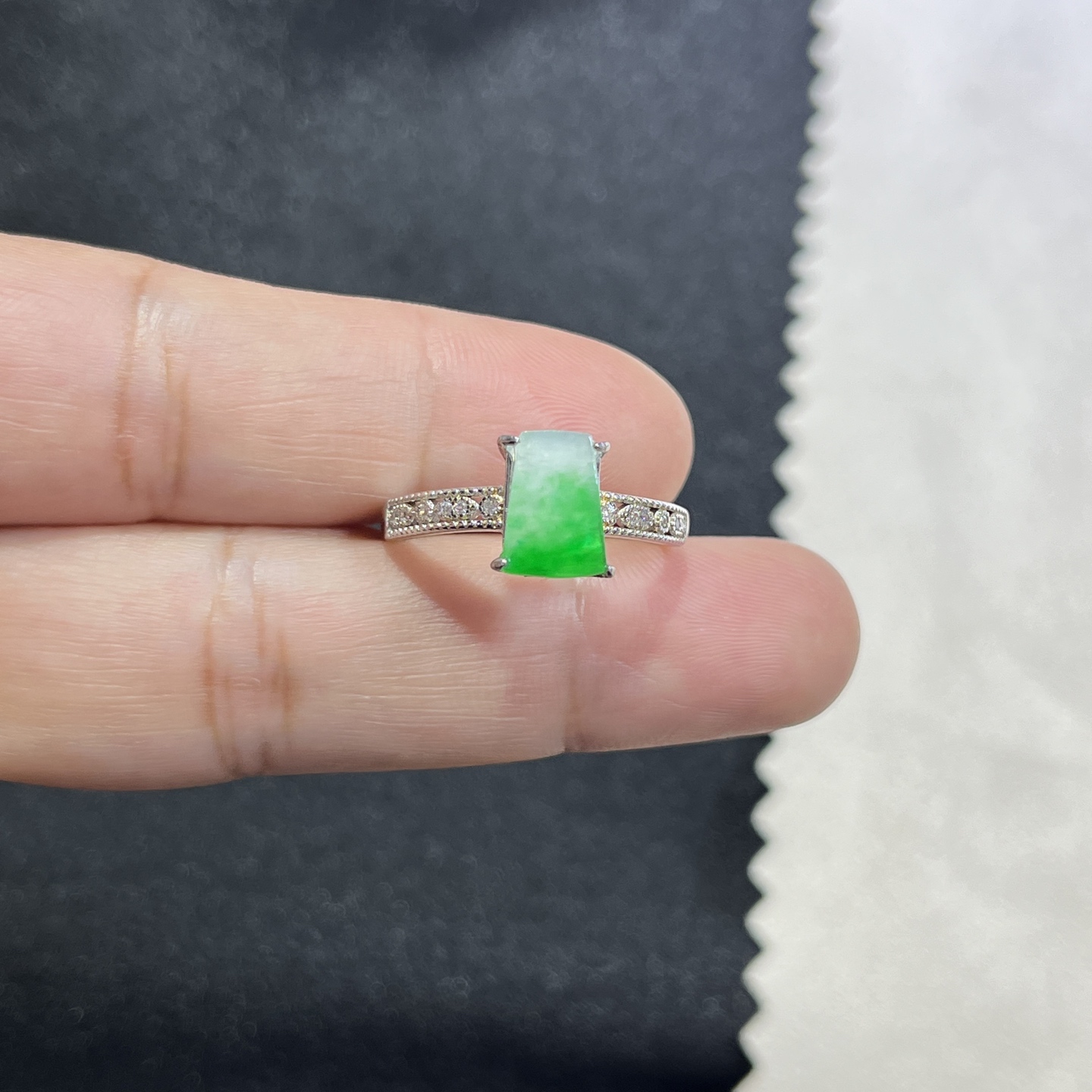 Myanmar Jade Silver-Inlay Ring 4