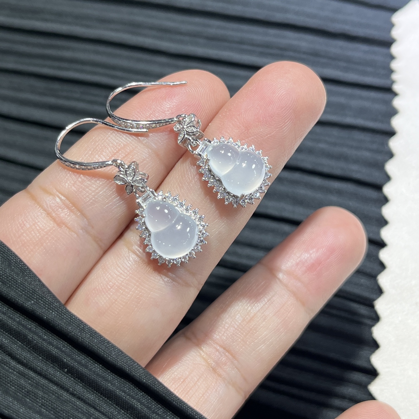 Myanmar Jade Silver-Plated Gourd Earrings