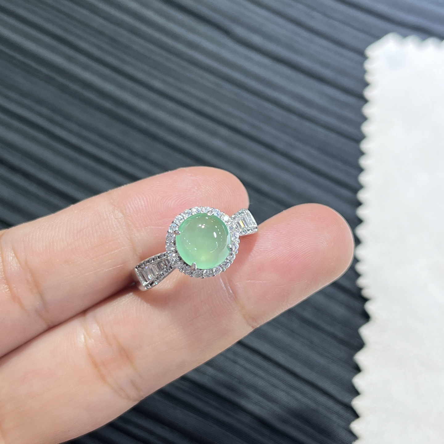 Myanmar Jade Silver-Set Ice Ring 2