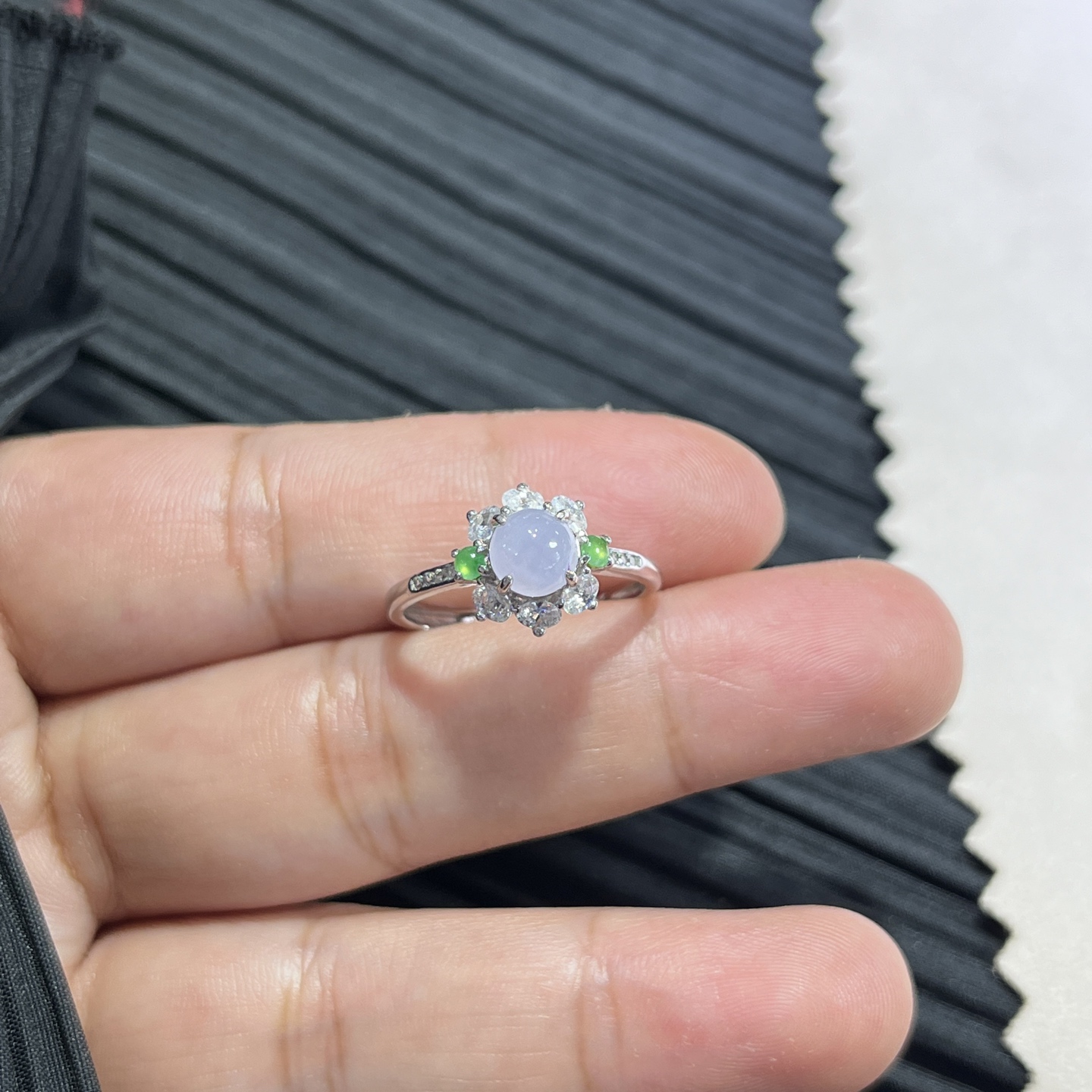 Myanmar Jade Silver-Set Exquisite Ring 4
