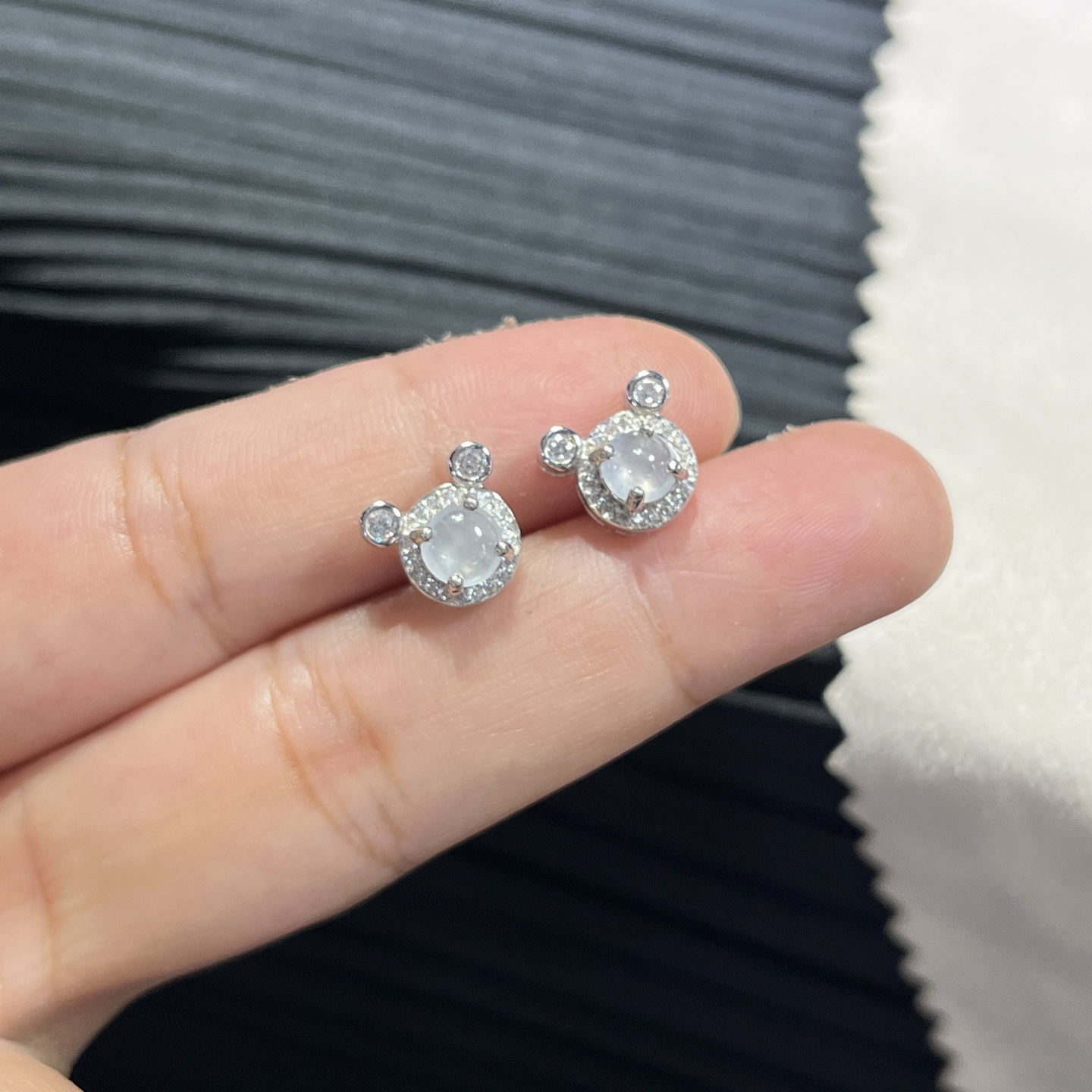 Myanmar Jade Silver-Inlaid Elegant Earrings 3