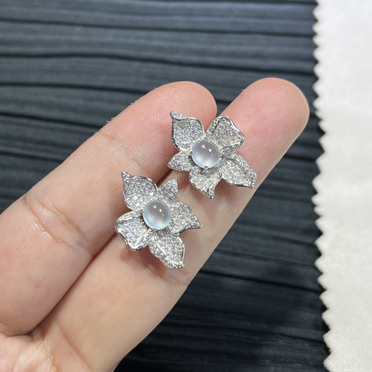 Myanmar Jade Silver-Inlaid Elegant Earrings 3