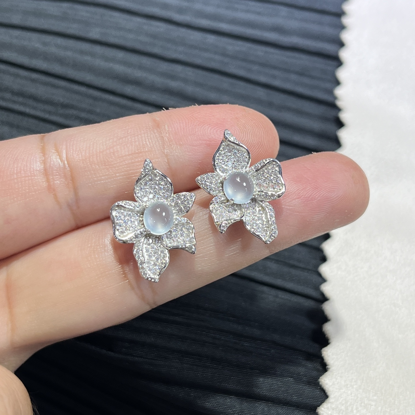 Myanmar Jade Silver-Inlaid Elegant Earrings 2