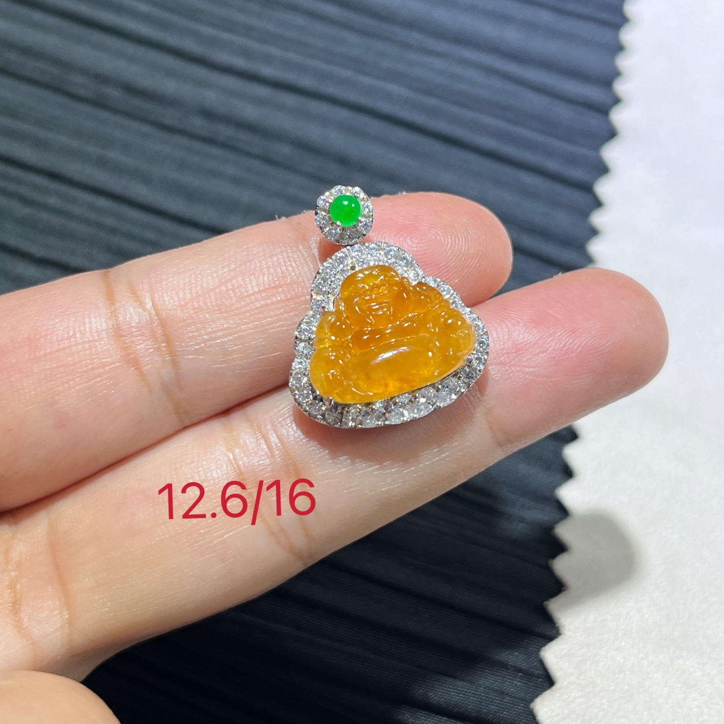 Myanmar Jade Silver-Plated Yellow Jade Buddha Pendant