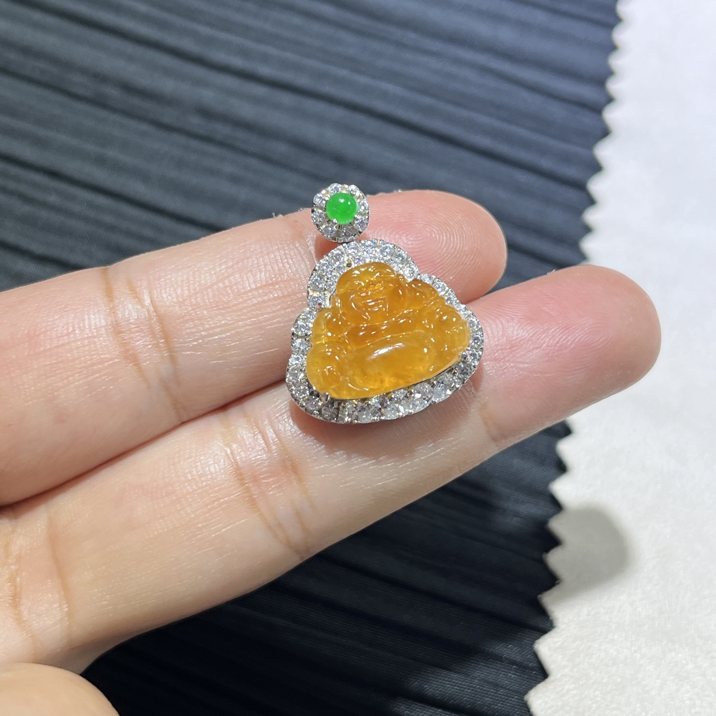 Myanmar Jade Silver-Plated Yellow Jade Buddha Pendant 3