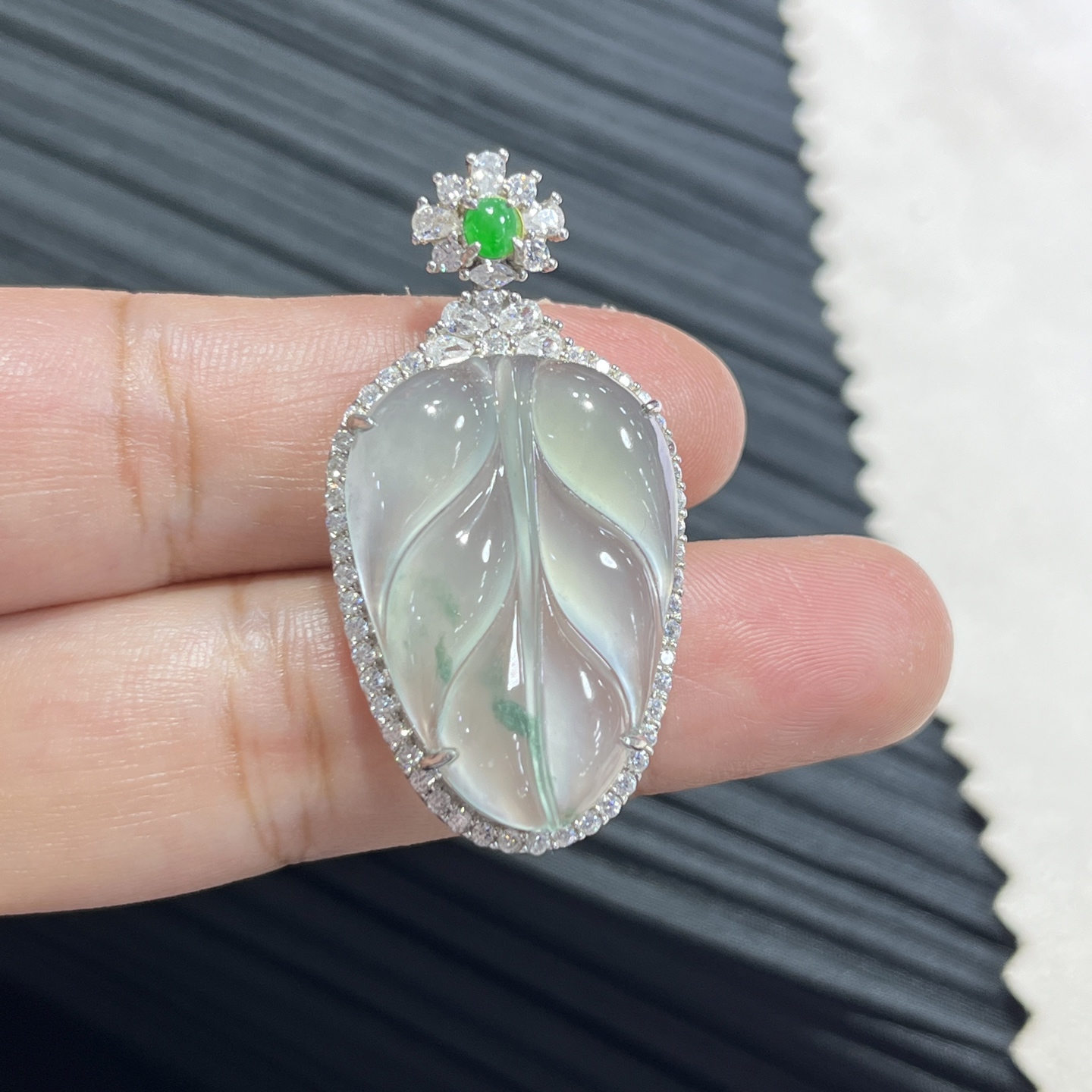 Myanmar Jade Silver-Set Ice-Glazed Leaf Pendant 2