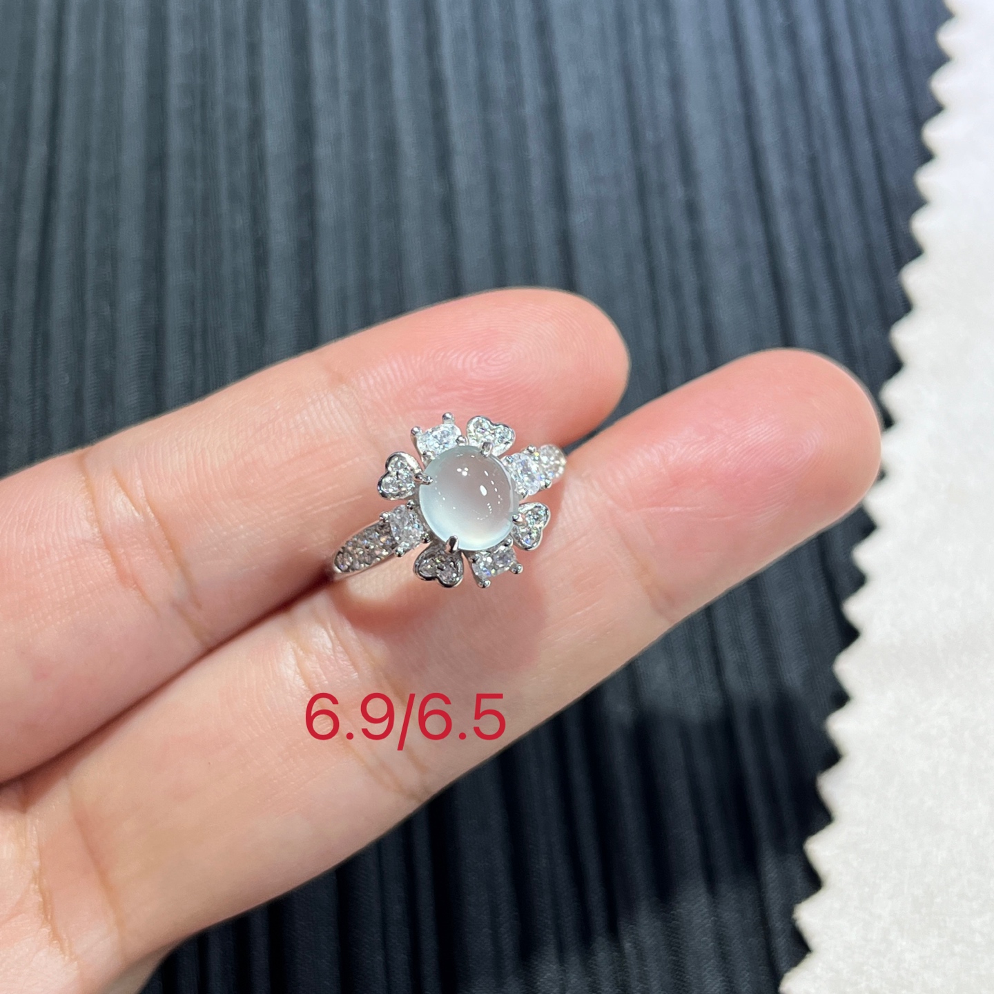 Myanmar Jade Silver-Set Ice Ring