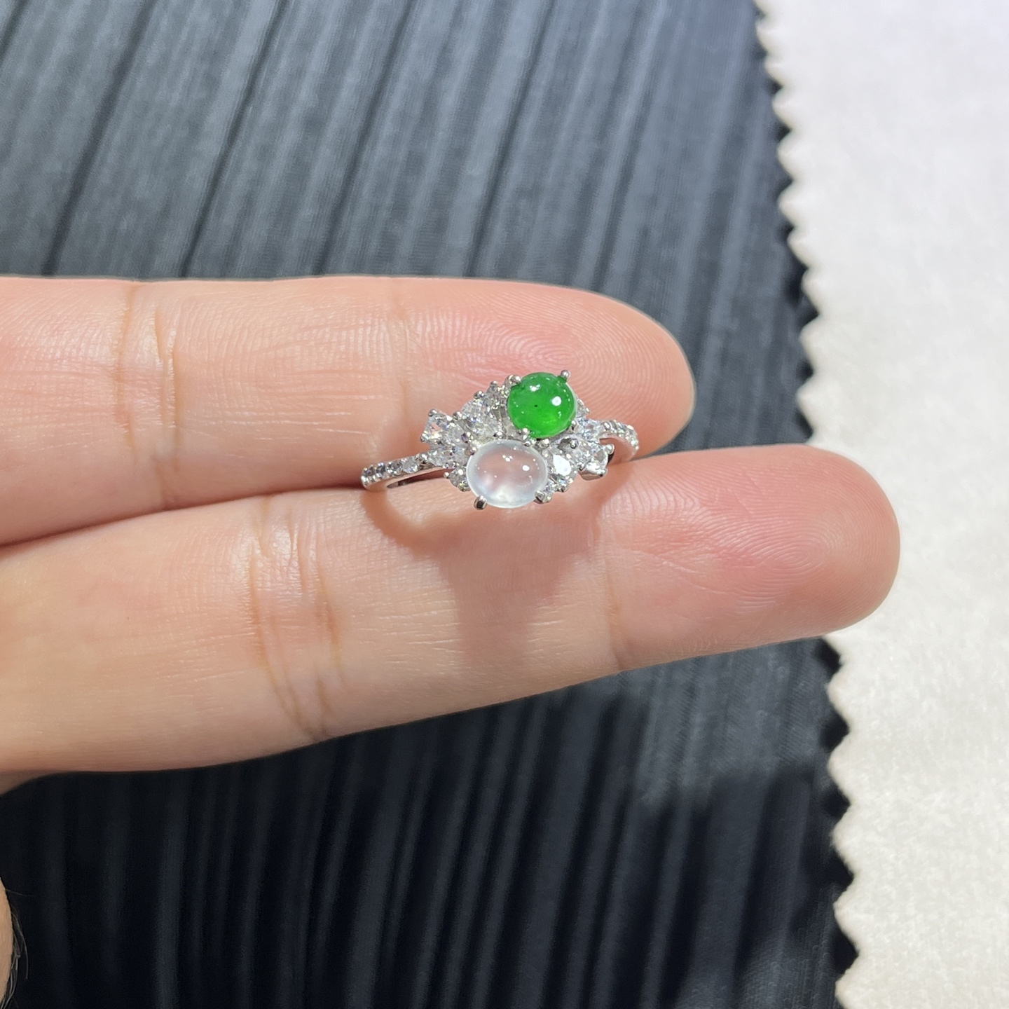 Myanmar Jade Silver-Set Exquisite Ring 2